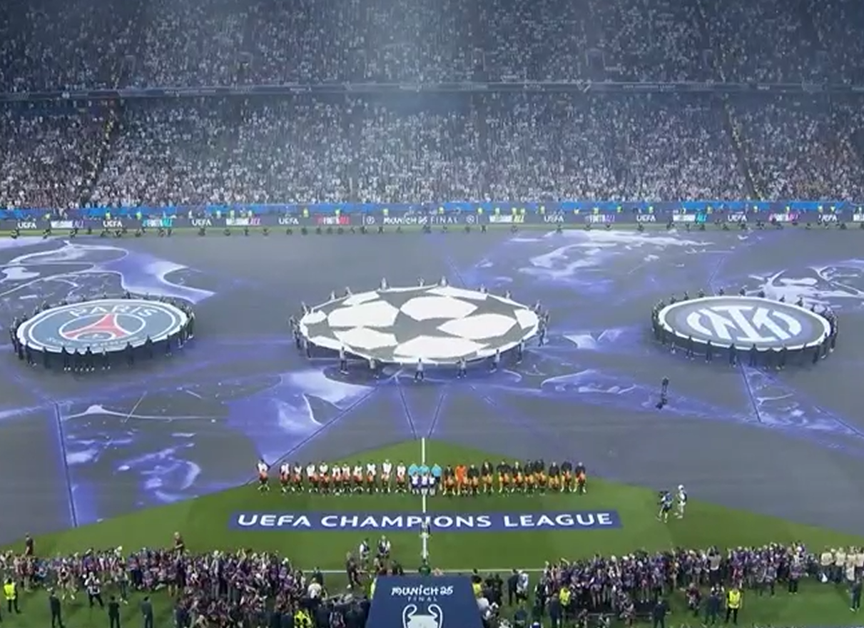 «The Chaaampions» - Η εντυπωσιακή είσοδος Ίντερ και Παρί στον μεγάλο τελικό (video)