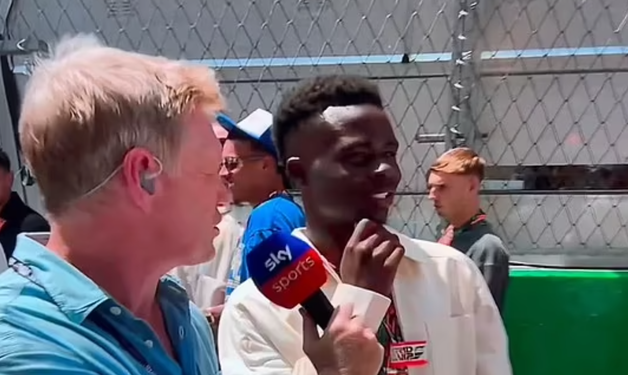 Ο Σάκα αρνήθηκε να μιλήσει στο grid walk της F1 κι ο κόσμος τον θεωρεί αλαζόνα (video)