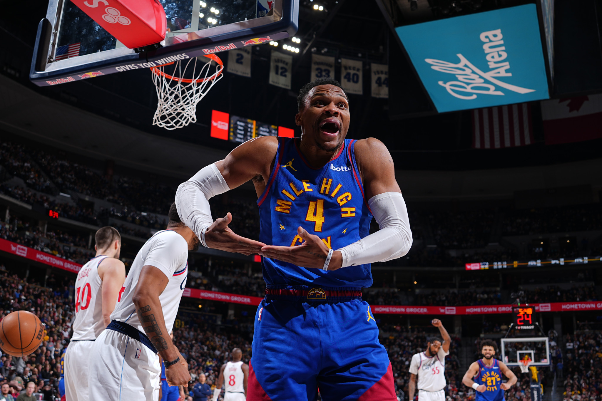 Ο Γουέστμπρουκ έχει στα χέρια του... εξωπραγματική πρόταση από την Κίνα