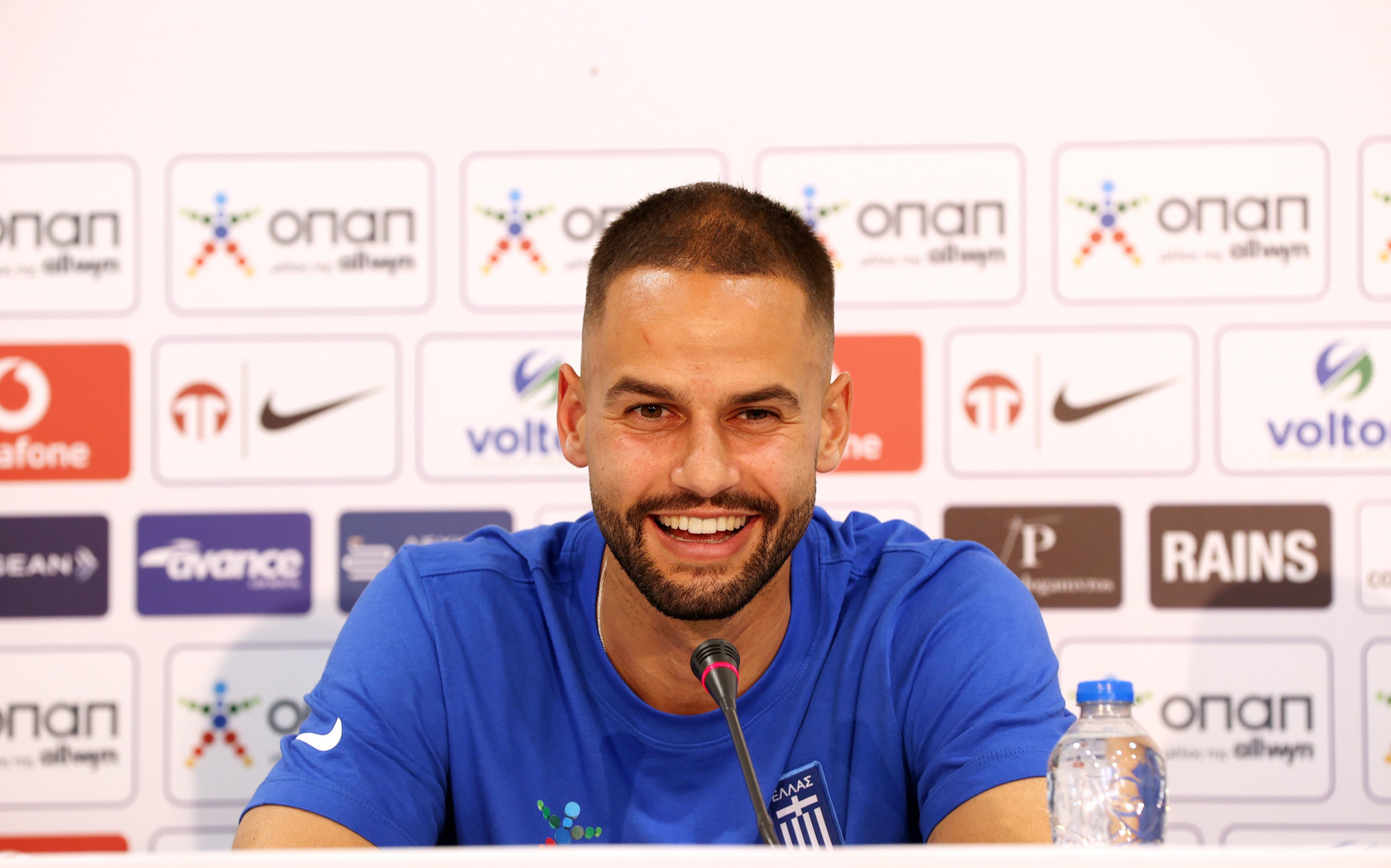 Χατζηδιάκος: «Να δίνουμε το παράδειγμα στα νέα παιδιά για να γίνουν η επόμενη γενιά της Εθνικής»