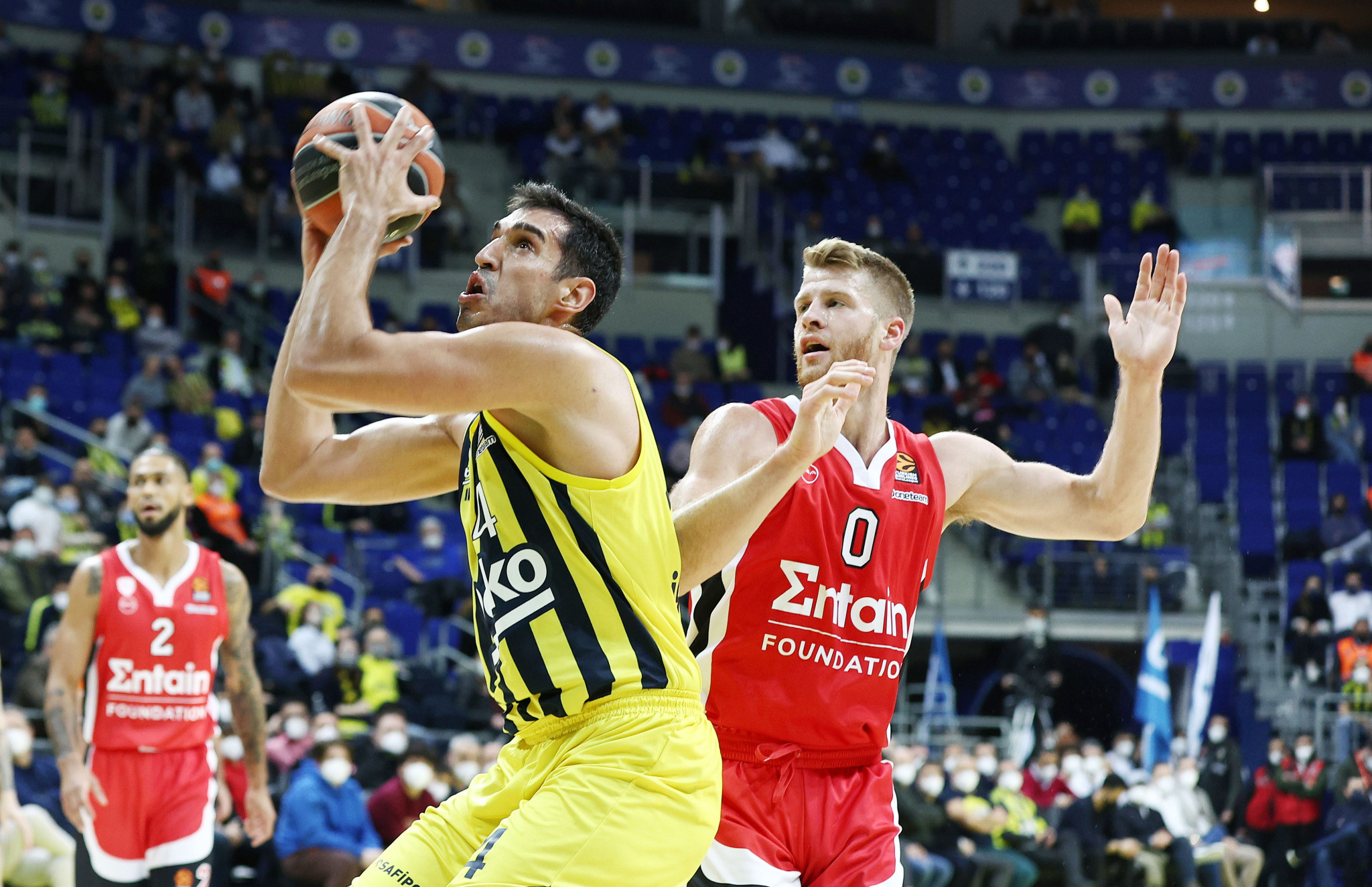 Ο Ντουβερίογλου αποχωρεί από το Ντουμπάι και είναι ελεύθερος στην αγορά