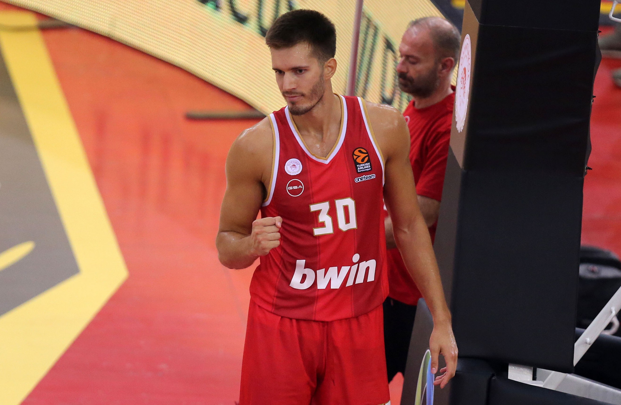 Το επόμενο βήμα για την υπόθεση Πετρούσεφ – Τι θα κάνει ο Ολυμπιακός