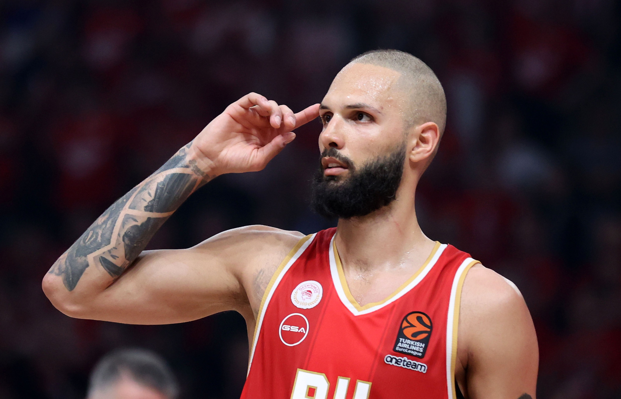 Αδυνατεί να φτιάξει τη λίστα με τα αγαπημένα του φαγητά ο Φουρνιέ - Η τυρόπιτα αλλάζει τα δεδομένα