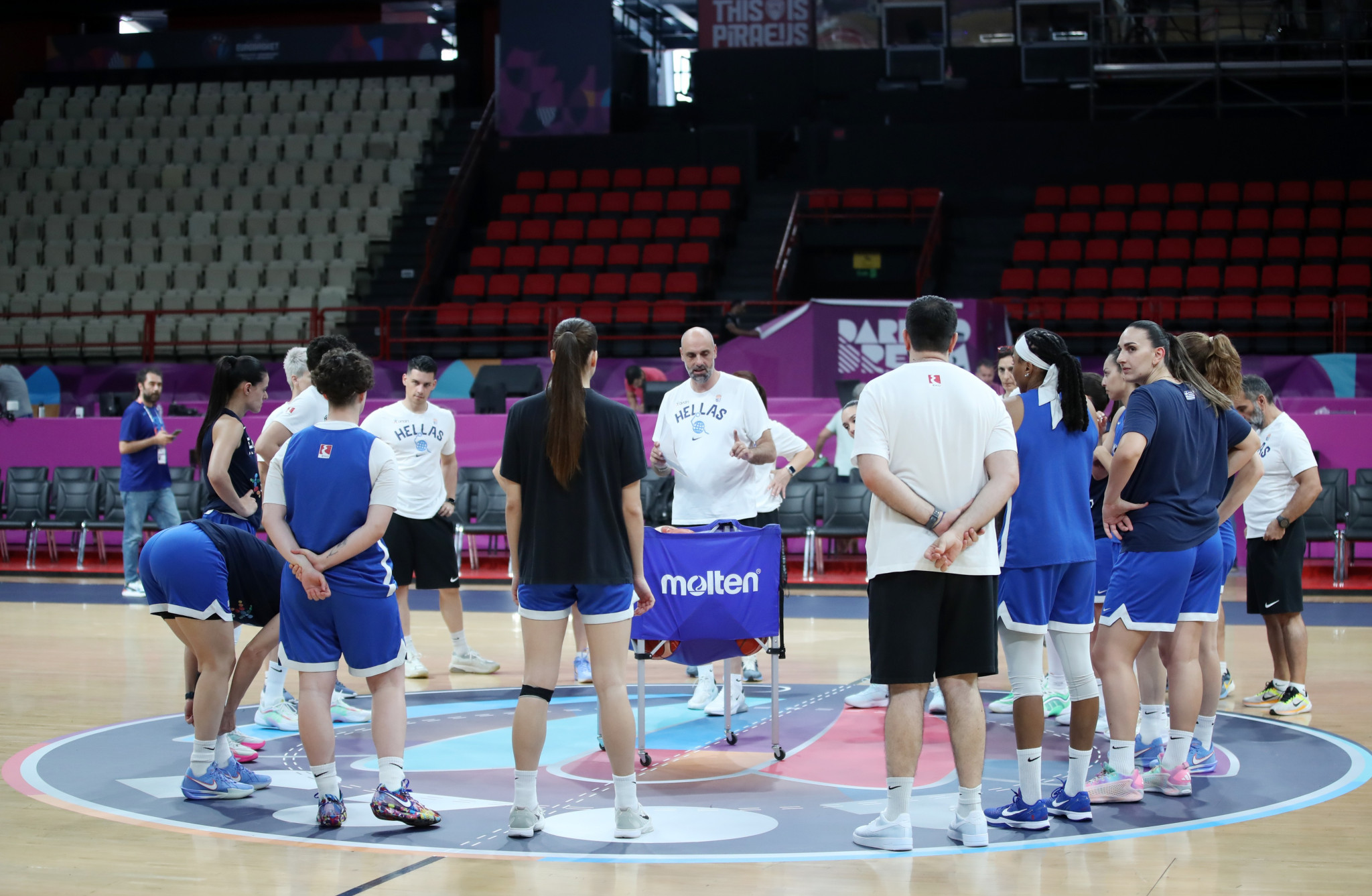 Εθνική Γυναικών έτοιμη για... μάχη με ορίζοντα τη διάκριση