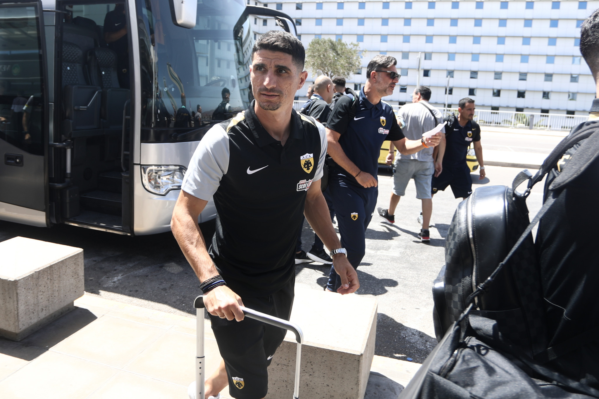 Αυτή είναι η αποστολή της ΑΕΚ που θα ταξιδέψει στην Ολλανδία - Οι 31 ποδοσφαιριστές με Νίκολιτς