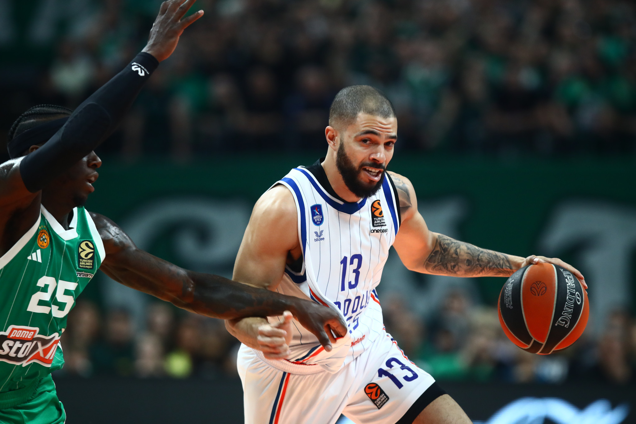 Ο Ντάριους Τόμπσον ετοιμάζεται να φορέσει την φανέλα της Βίρτους Μπολόνια