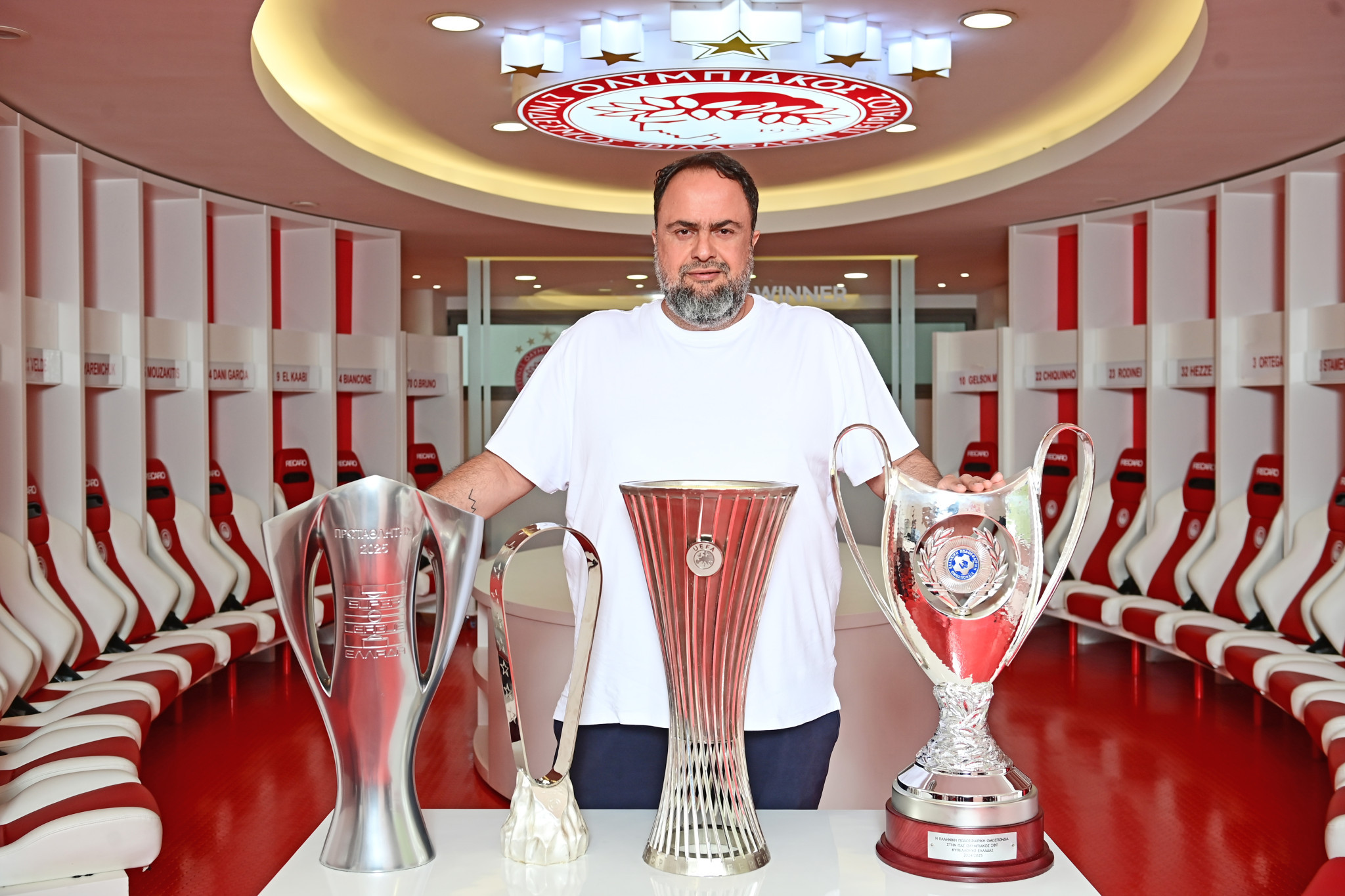 Ο Βαγγέλης Μαρινάκης απέδειξε ότι τα όνειρα υπάρχουν για να γίνονται αληθινά...