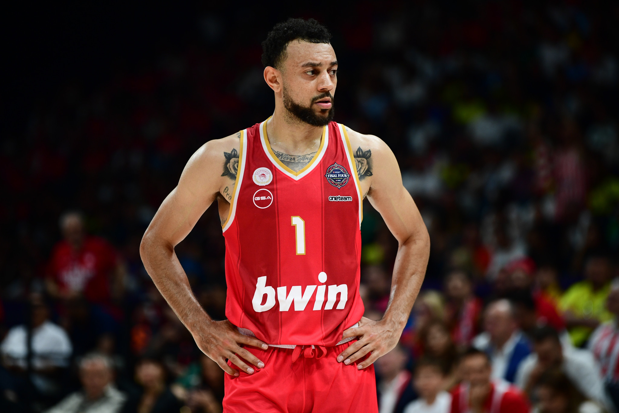 Τέλος από τον Ολυμπιακό ο Γκος - Το αντίο του παίκτη