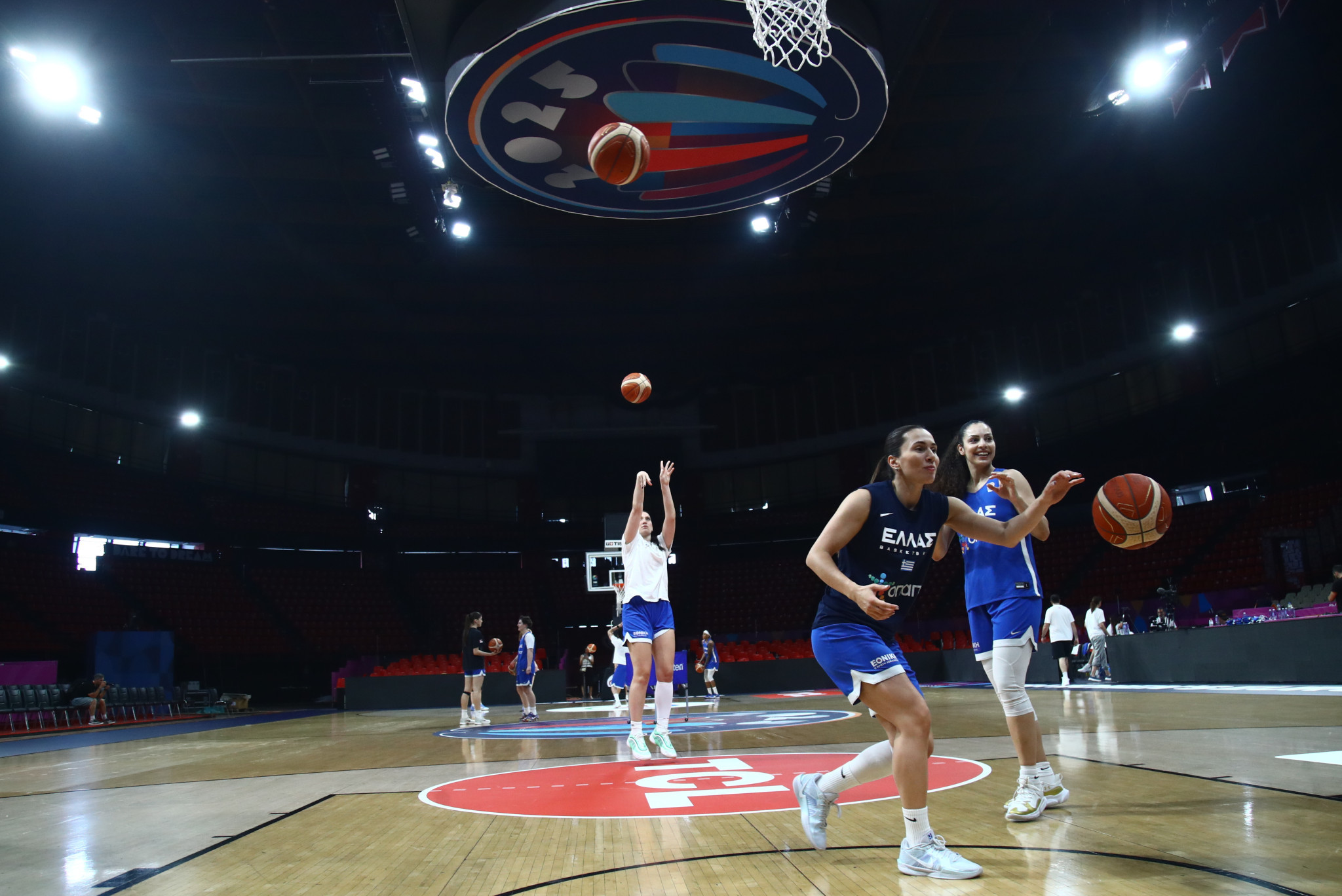 Το ΣΕΦ σε ρυθμούς... Eurobasket Γυναικών 2025: Οι αλλαγές στο φαληρικό στάδιο (video)