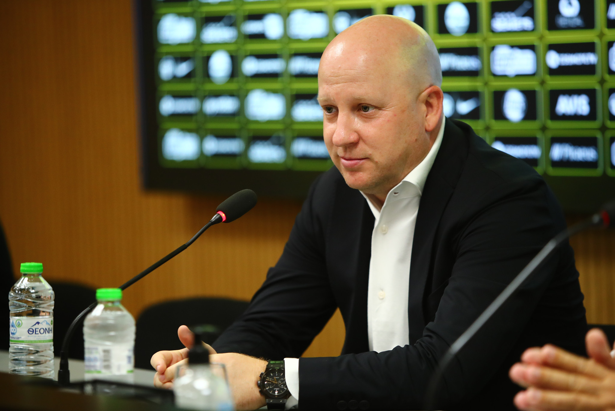 Νίκολιτς: «Θυμόμαστε και σεβόμαστε ότι έκανε η ΑΕΚ το 1999 στον πόλεμο, ανατριχιάζω τώρα που το θυμάμαι»