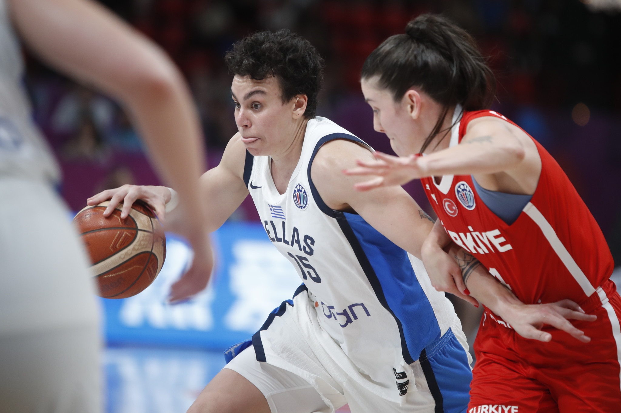 Η Σπανού έπαιξε 40 λεπτά και με ηγετική εμφάνιση αποθεώθηκε από την FIBA: «Άρτεμις Σπανού-λης»