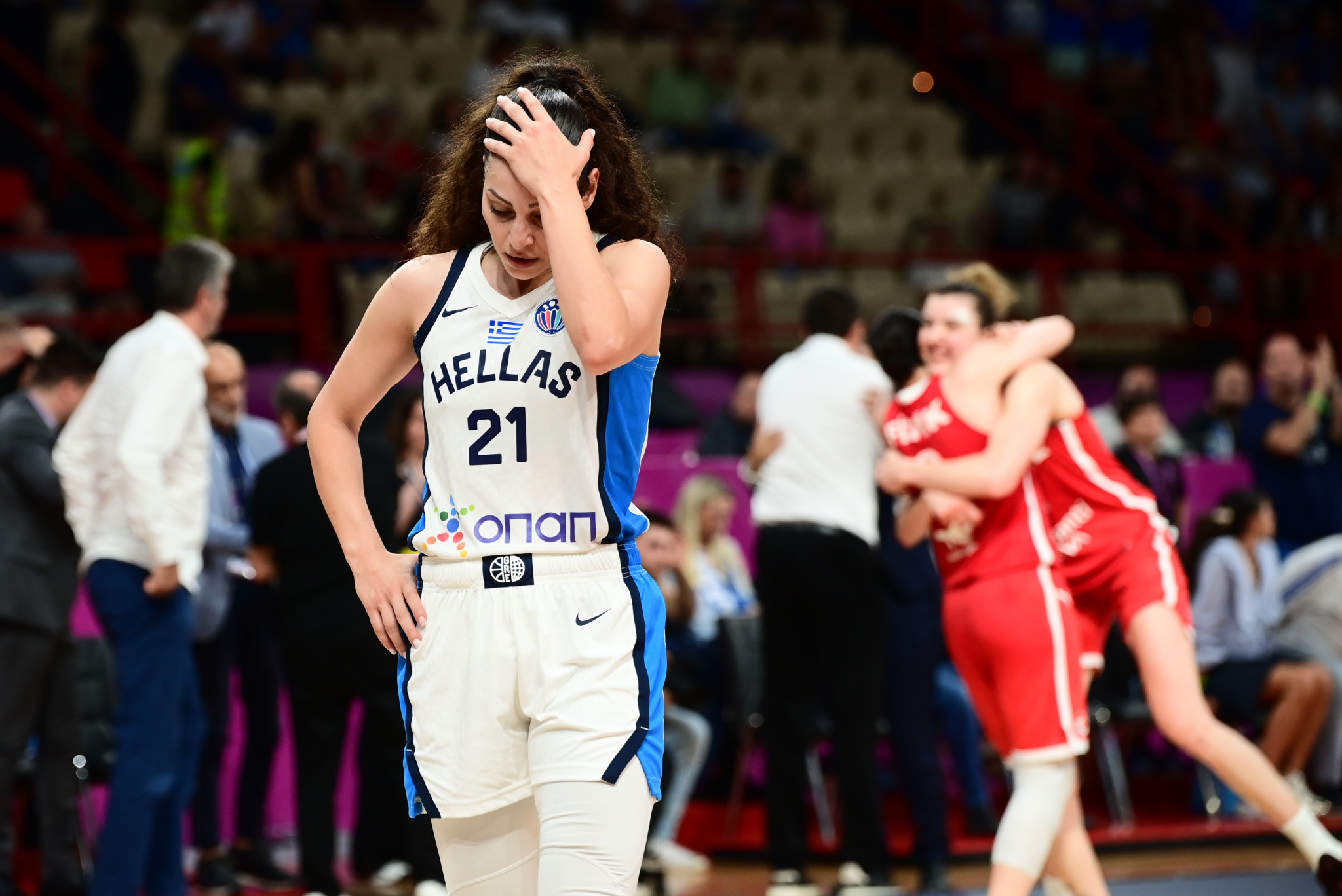 Η Ελεάννα Χριστινάκη στο Athletiko: «Να είστε σίγουροι πως θα γίνουμε δέκα φορές καλύτερες»