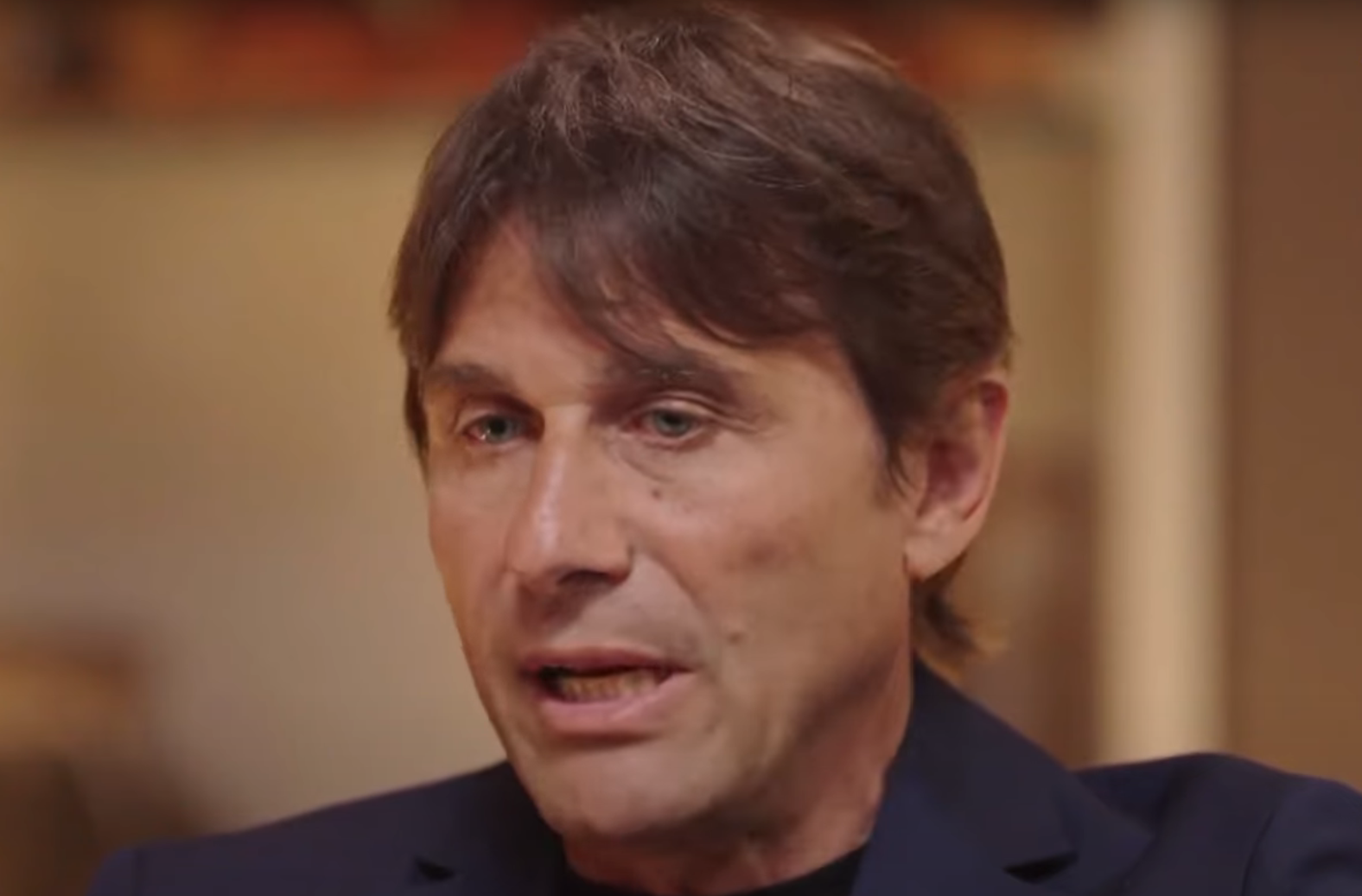 Ο Κόντε όπως δεν τον έχουμε ξαναδεί - «Λύγισε» όταν μίλησε για τη Γιουβέντους (video)