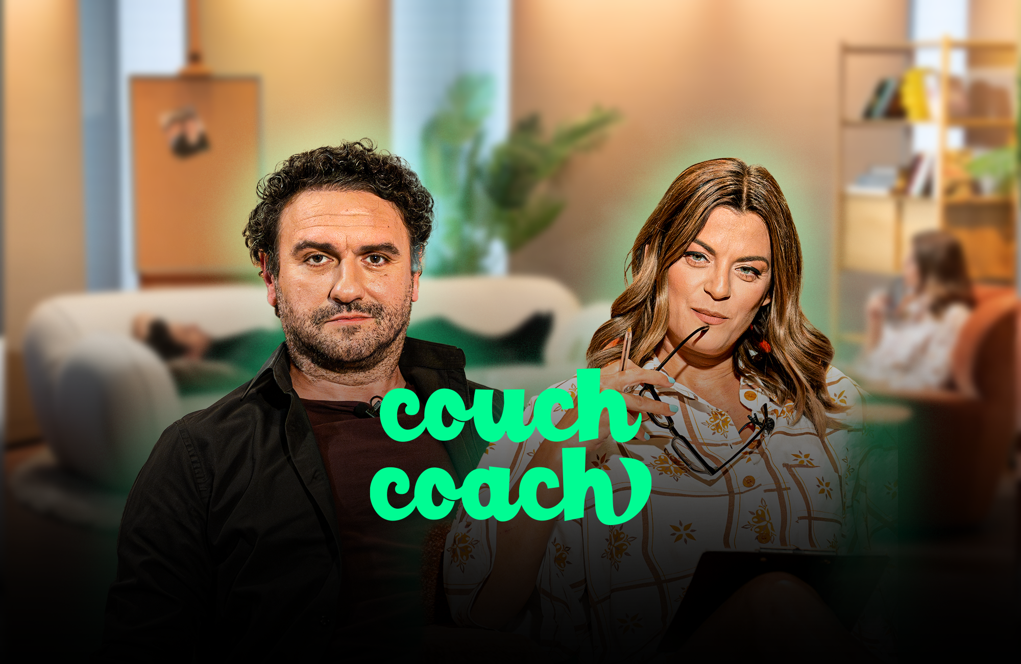 Couch Coach, επεισόδιο 2: Η Χριστίνα Βραχάλη «θεραπεύει» τον Μελέτη Ηλία (web TV)