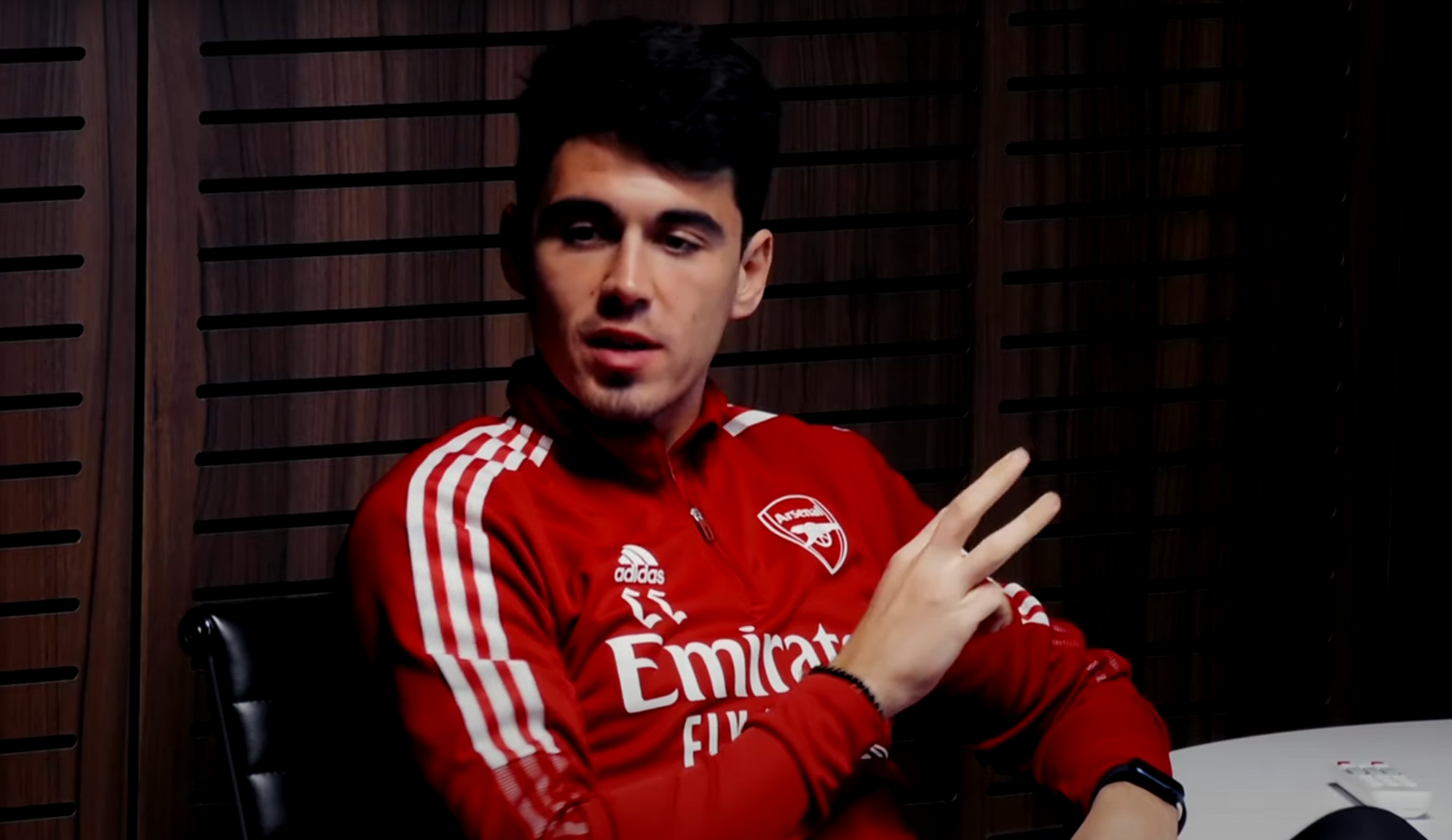 Ηταν βοηθός του Αρτέτα, κατασκόπευε τον Πεπ και στα 29 του αναλαμβάνει την Πάρμα - Ποιος είναι ο Κάρλος Κουέστα