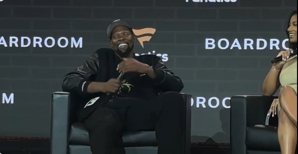 Η αντίδραση του Ντουράντ τη στιγμή που μαθαίνει για την ανταλλαγή του (video)