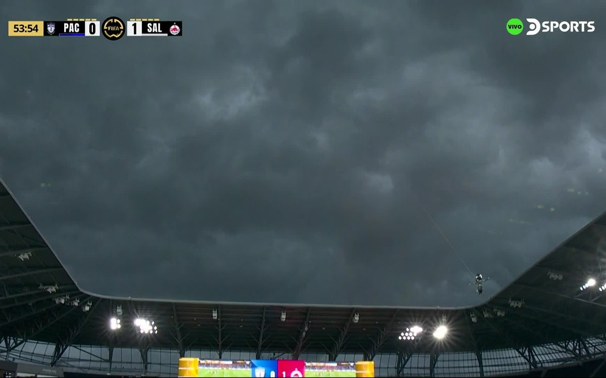 Αφόρητη ζέστη, καταιγίδες και απειλές ανεμοστρόβιλων - Ο νέος φόβος της FIFA ένα χρόνο πριν από το Μουντιάλ