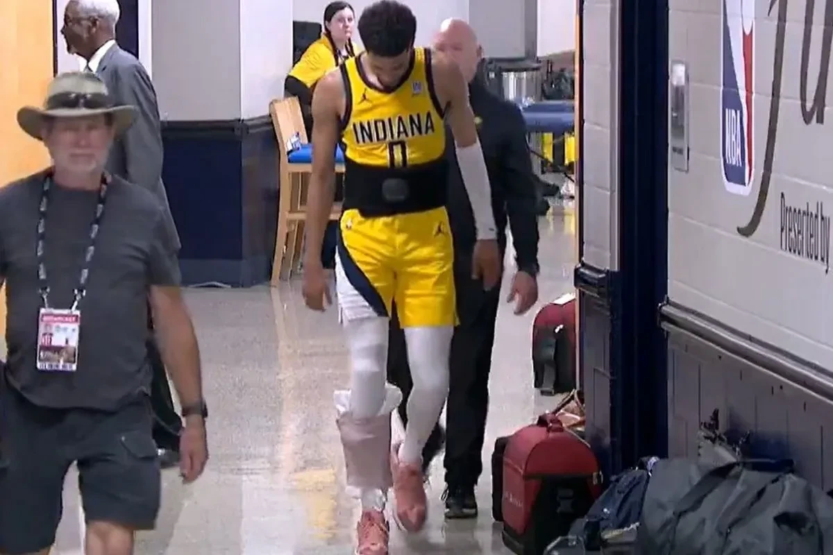 Ο Χαλιμπάρτον τραυματίστηκε αλλά ήταν ξεκάθαρος για το Game 6: «Αν μπορώ να περπατήσω, θέλω να παίξω»