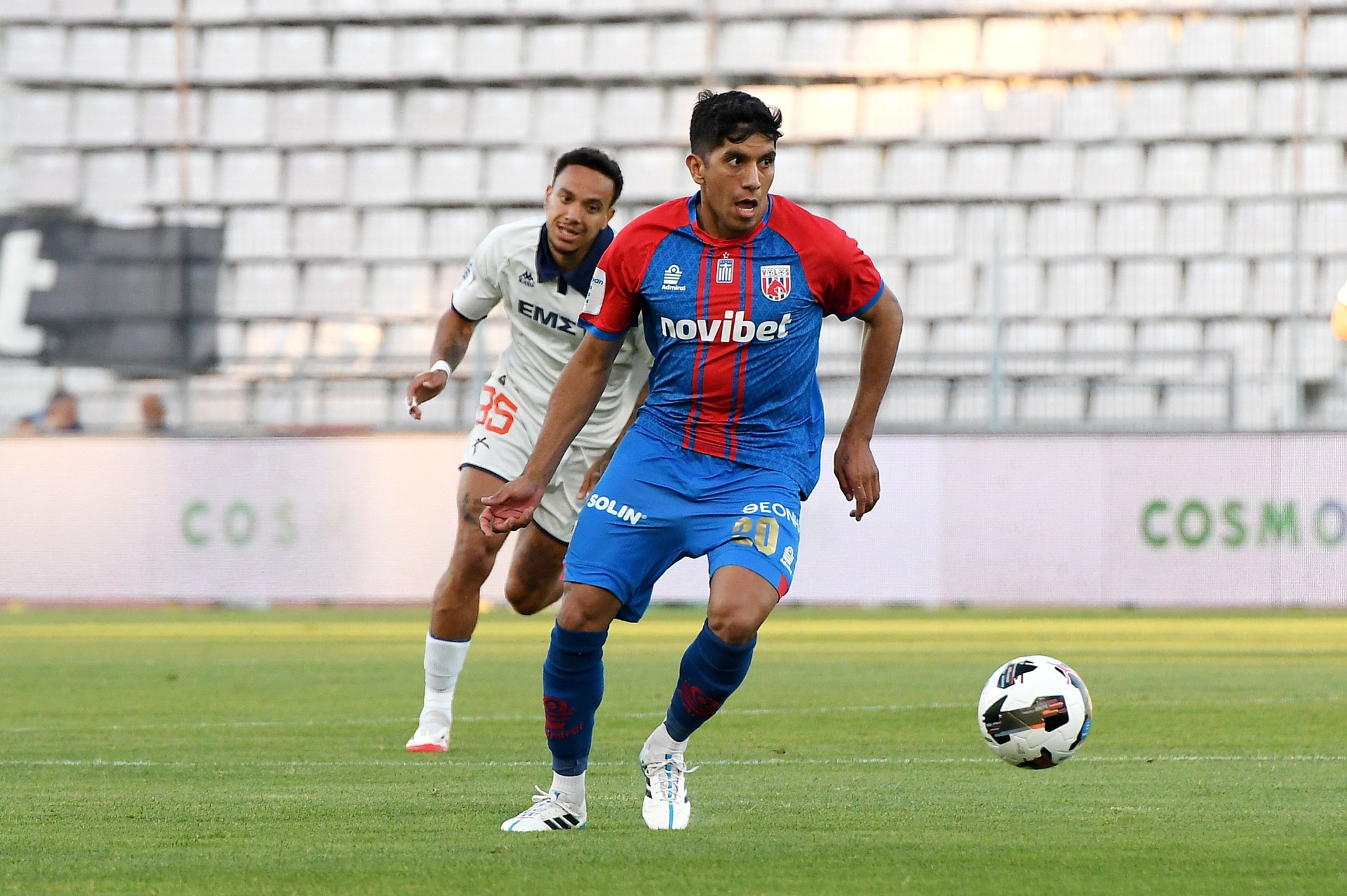 Ανατροπή και παραμονή Κόμπα στον Βόλο