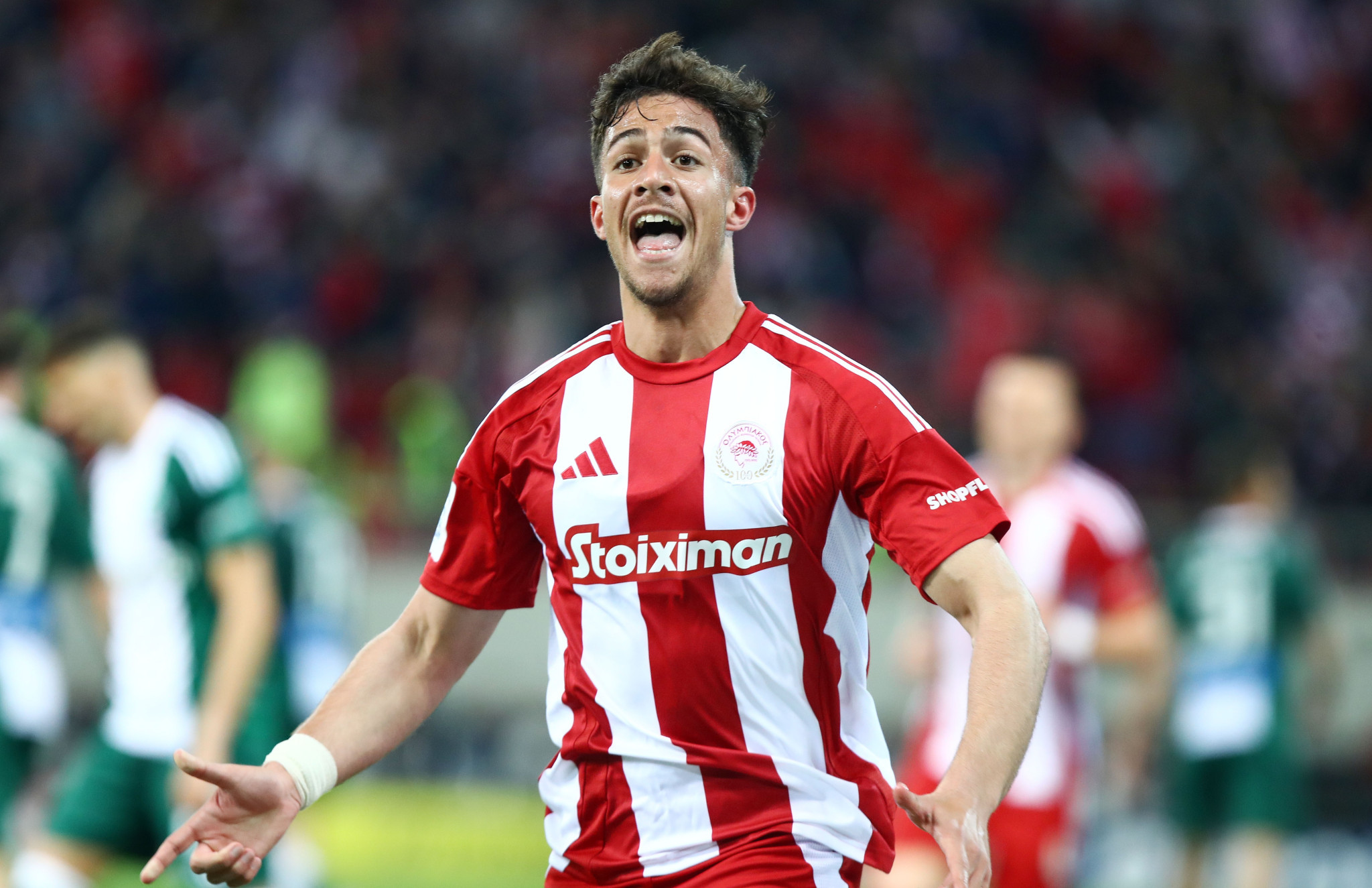 Στην Αγγλία ο Χαράλαμπος Κωστούλας για ιατρικά και υπογραφές με τη Μπράιτον