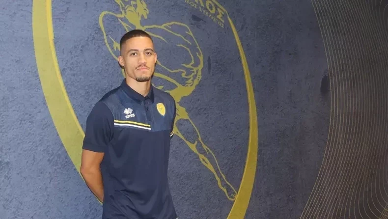 Μανρίκε: «Θα τα δώσω όλα για τη φανέλα του Παναιτωλικού»