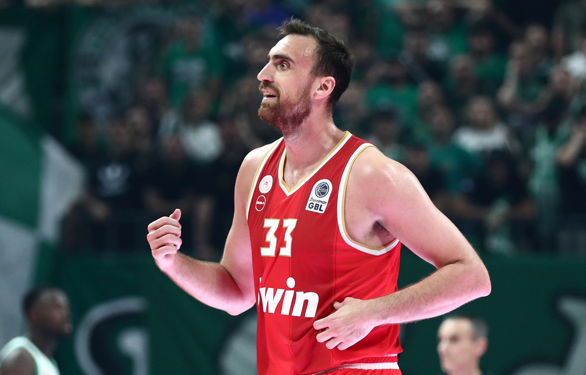 «Ζυγίζει» τα δεδομένα ο Μιλουτίνοφ - Πότε δίνει την τελική του απάντηση στον Παναθηναϊκό