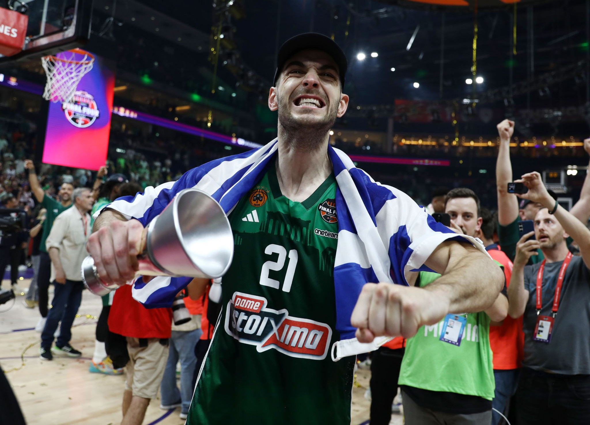 Το μόνο που πρέπει να ξέρεις για τον Ιωάννη Παπαπέτρου