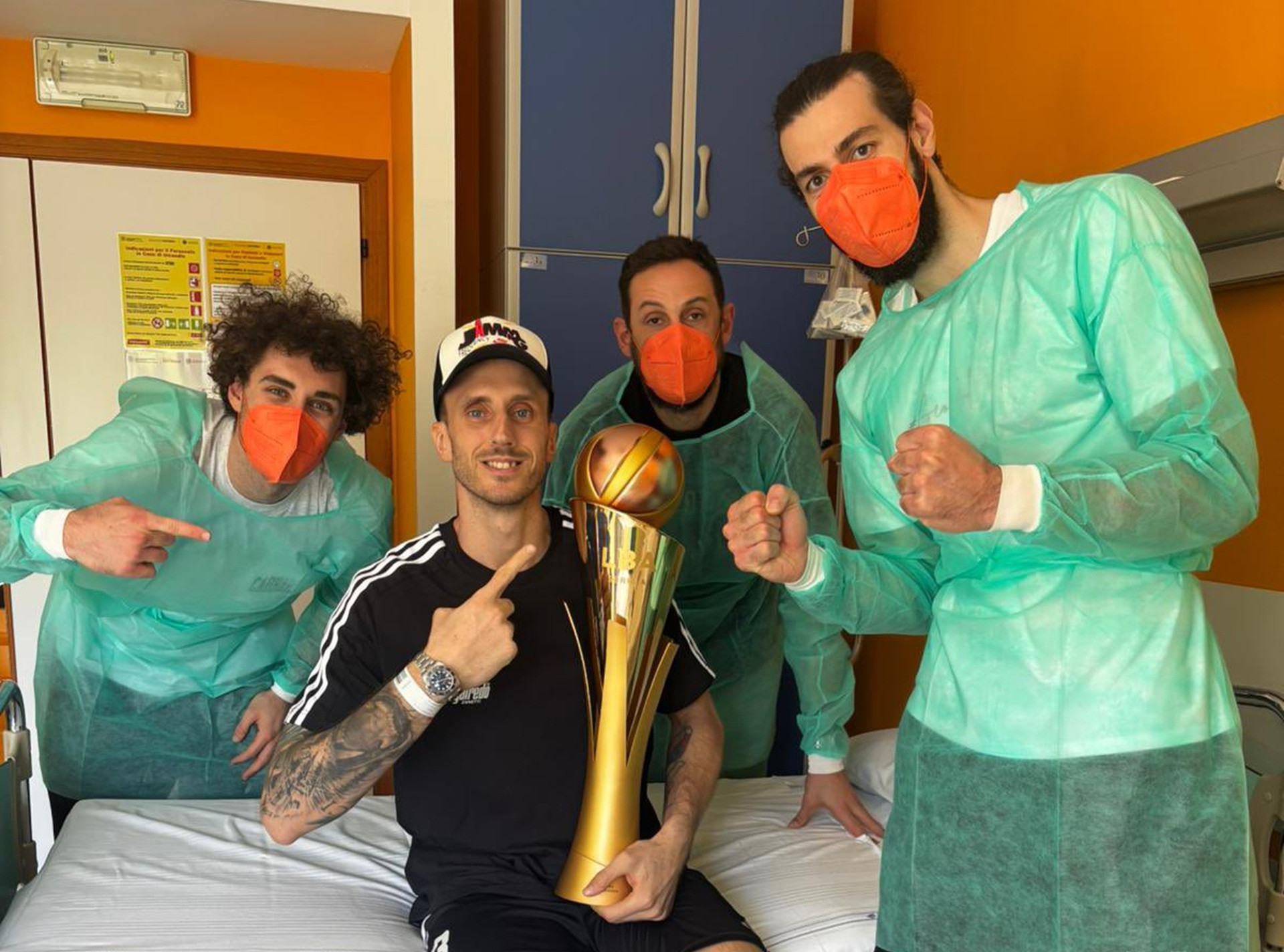 Συγκλονίζει ο Πολονάρα: «Δεν βλέπω τα παιδιά μου - Έχω αγώνα μπροστά μου και η Εθνική Ιταλίας μου δίνει δύναμη»