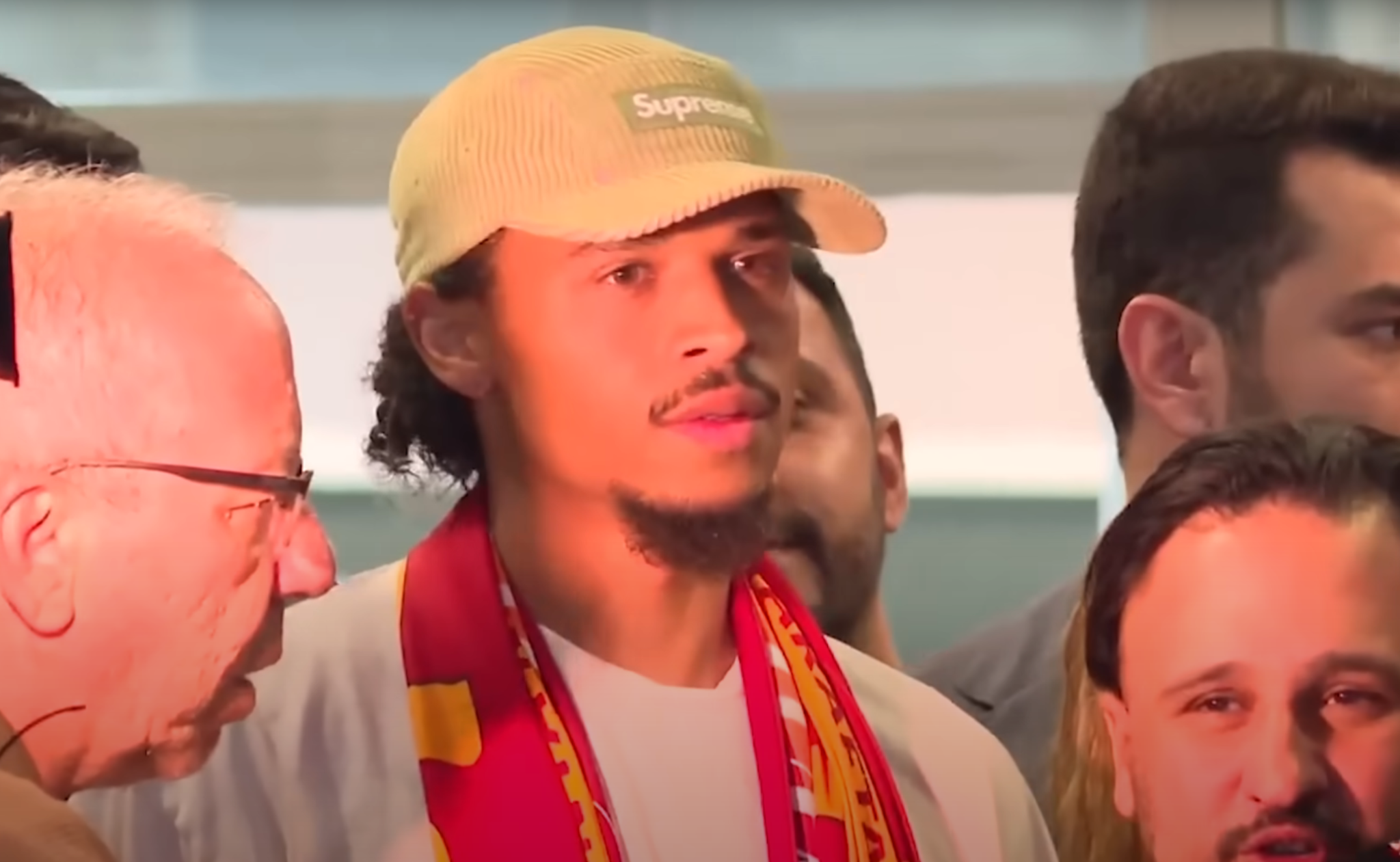 Αποκαλύφθηκε ο «τρελός» μισθός του Σανέ στη Γαλατασαράι - Θα ήταν ο δεύτερος πιο ακριβοπληρωμένος στην Premier League