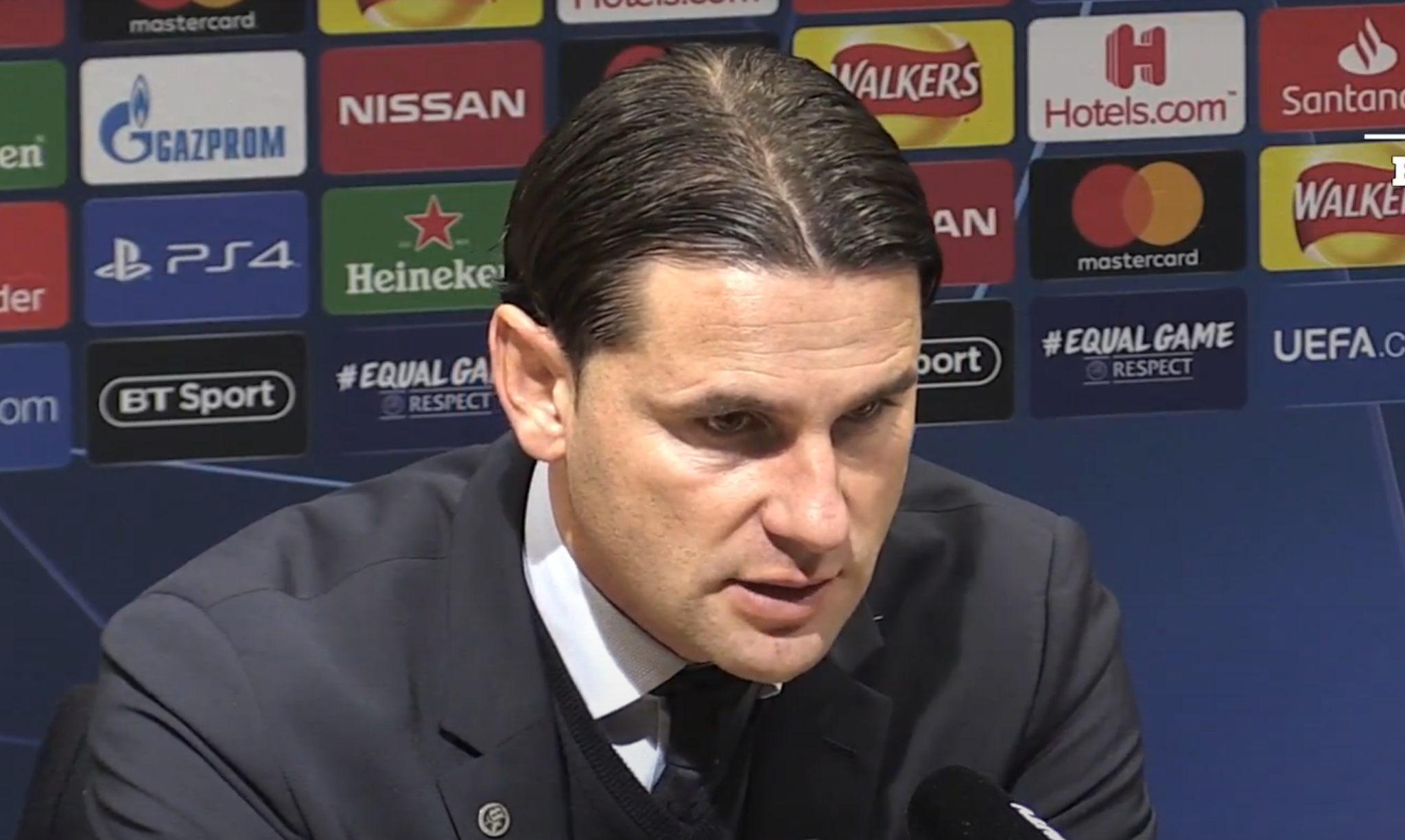 Σε διπλό ταμπλό η Σεβίλλη - Μετά τον Αλμέιδα, μιλάει και με τον προπονητή της Γκλάντμπαχ