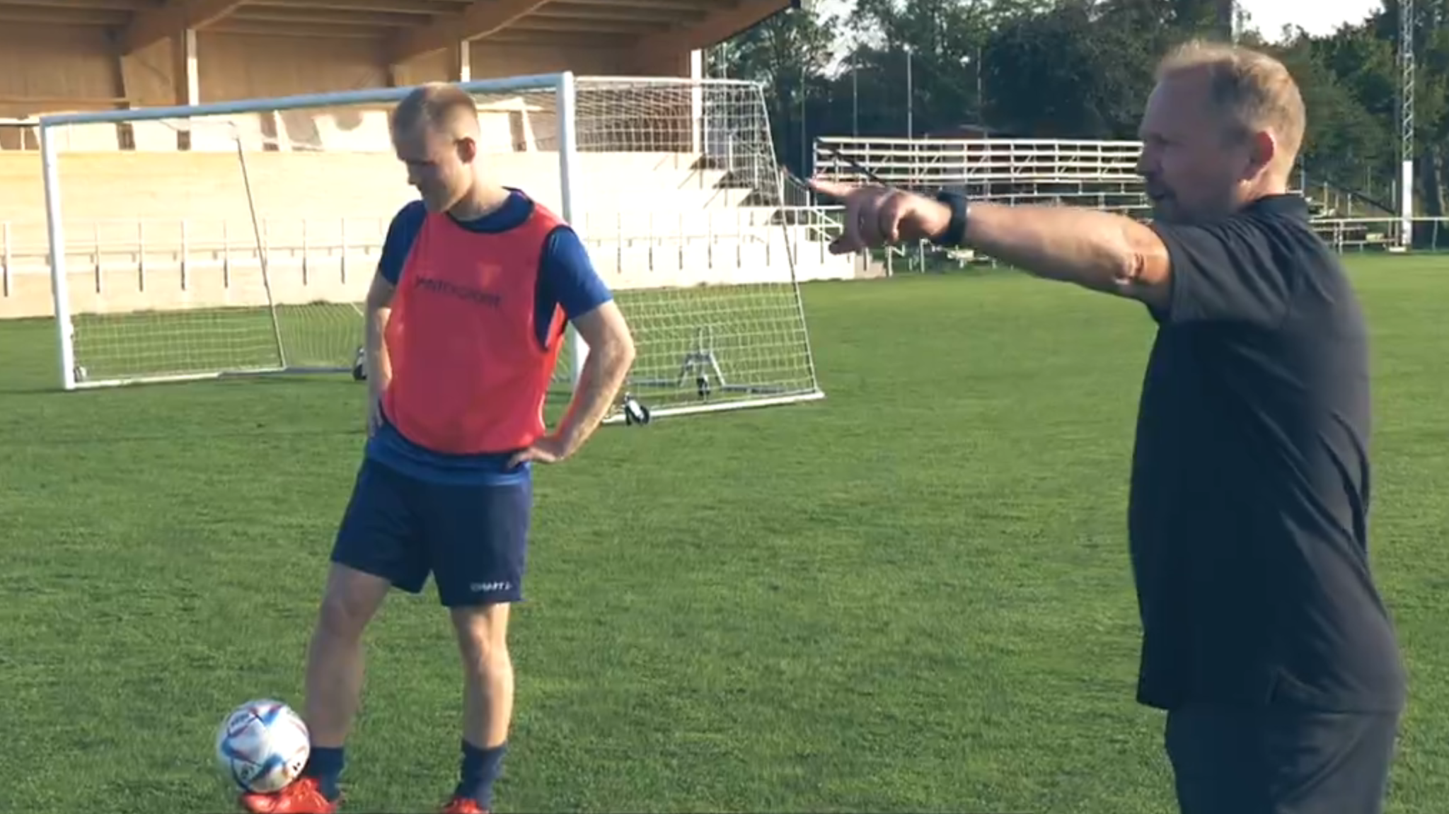 «Πάσα με το κουτάλι» - Πώς μια σουηδική ομάδα κατάφερε να αλλάξει τον κανονισμό του οφσάιντ