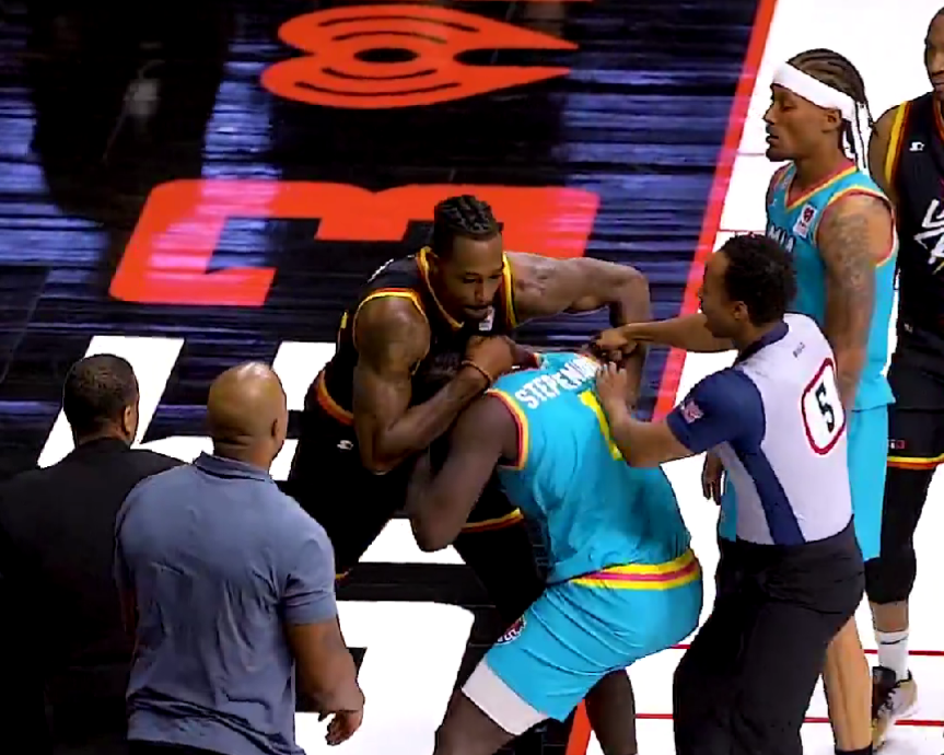 Ξεκίνησαν να παίζουν μπάσκετ και συνέχισαν με... πάλη: Άγριος καυγάς ανάμεσα σε δύο πρώην NBAers (video)