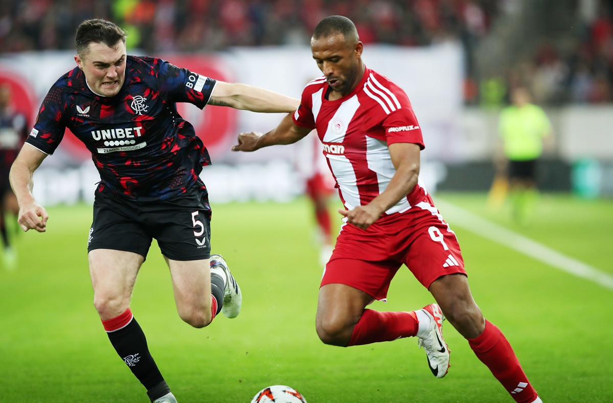 Η Ρέιντζερς χάνει τον βασικό της στόπερ ενόψει των αγώνων με Παναθηναϊκό