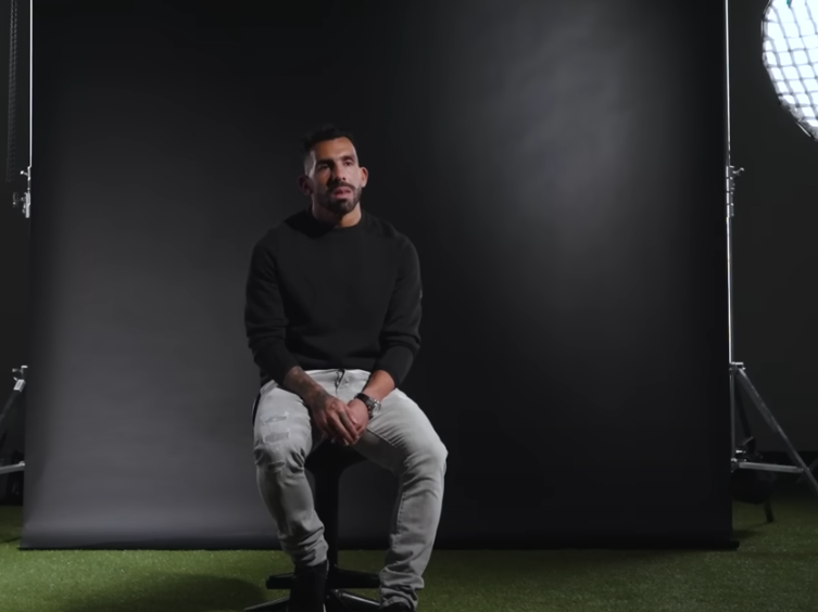 Ούτε Μέσι ούτε Κριστιάνο: Αυτόν θεωρεί τον κορυφαίο συμπαίκτη του ο Τέβες