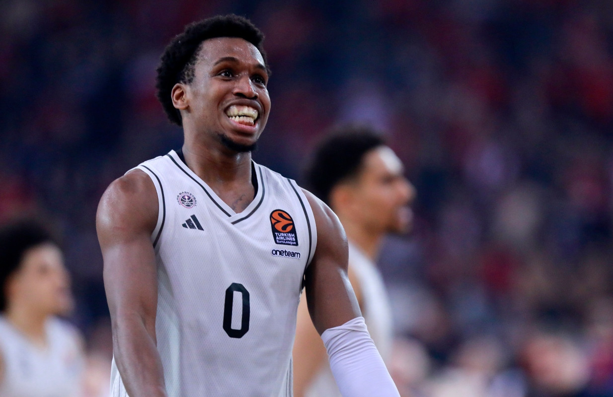 Το ευχαριστώ του Σορτς στην Παρί: «Αιώνια ευγνώμων»