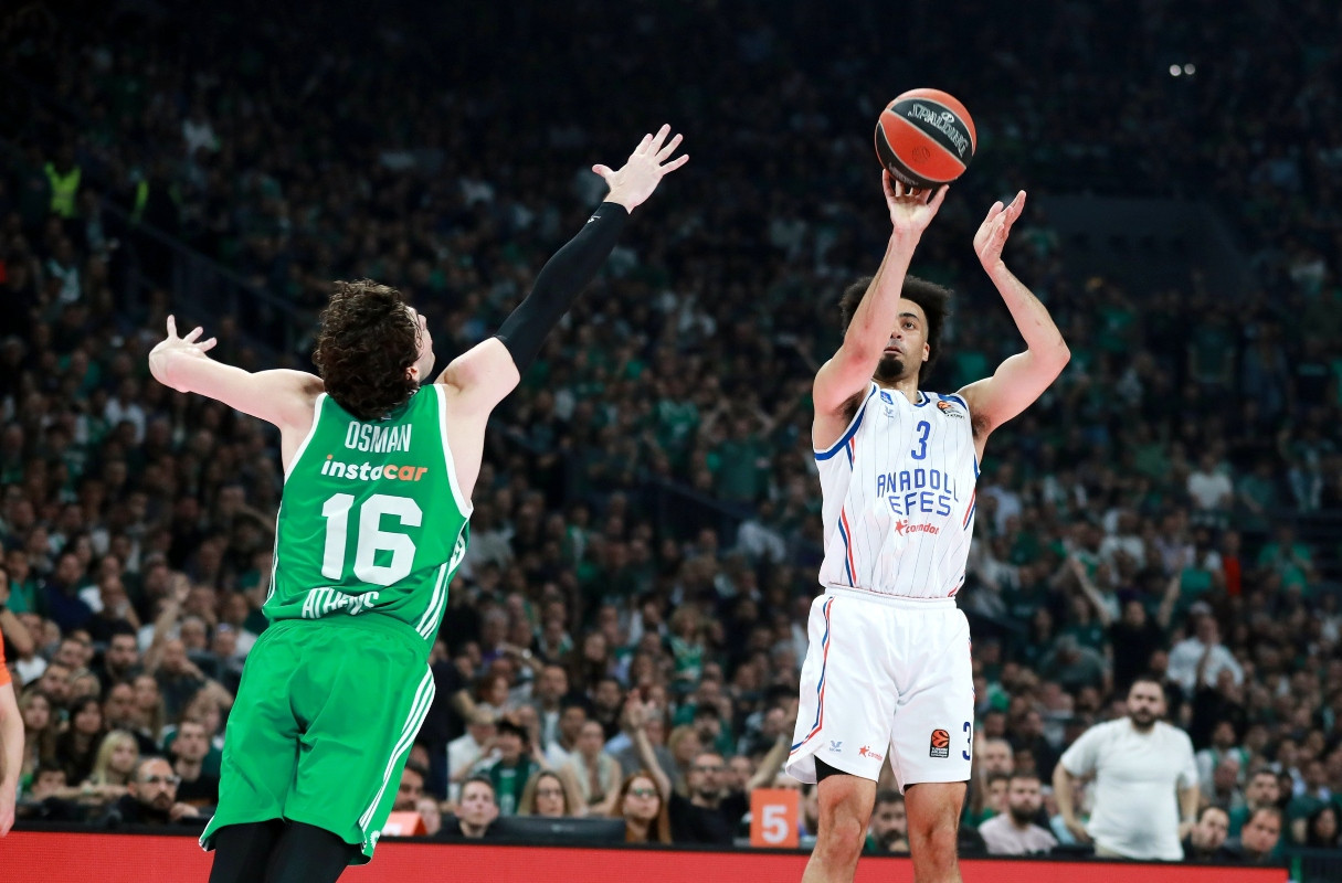 Τέλος από την Εφές ο Νουόρα