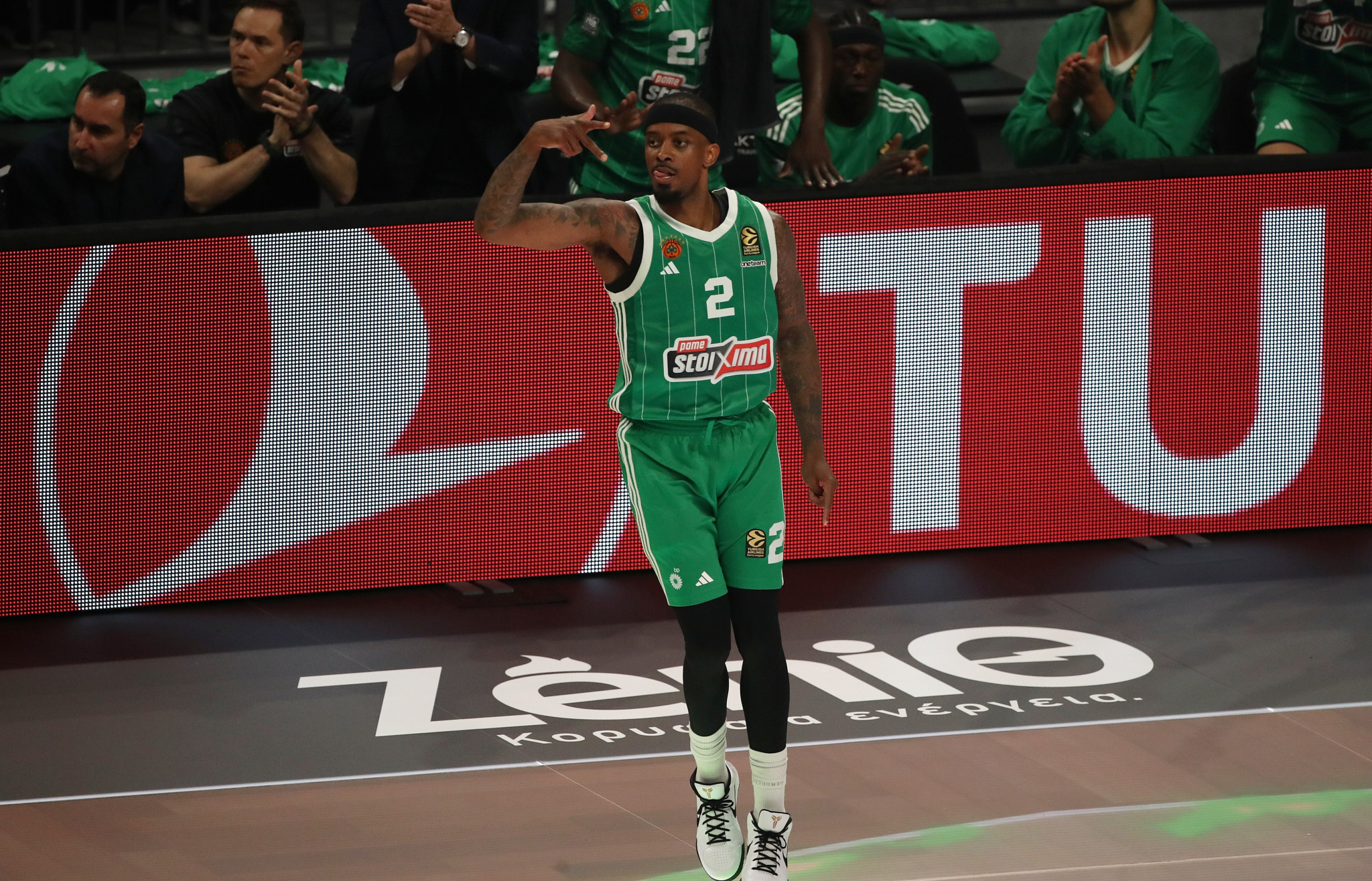 Χαμός με τον Μπράουν - Αυτές είναι οι ομάδες που καραδοκούν για να τον αποκτήσουν