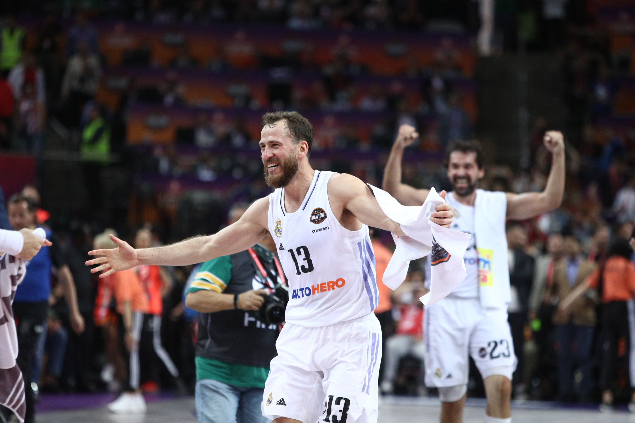 Επιστρέφει και επίσημα στη Ρέαλ Μαδρίτης ο Σέρχιο Ροντρίγκεθ - Ο νέος ρόλος του