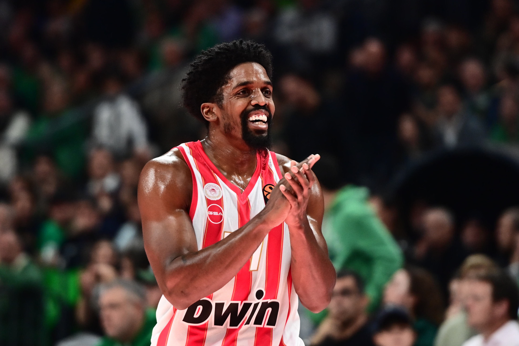 Γράφει ιστορία ο ΜακΚίσικ στον Ολυμπιακό: Ο μακροβιότερος Αμερικανός στην ιστορία των «ερυθρολεύκων»