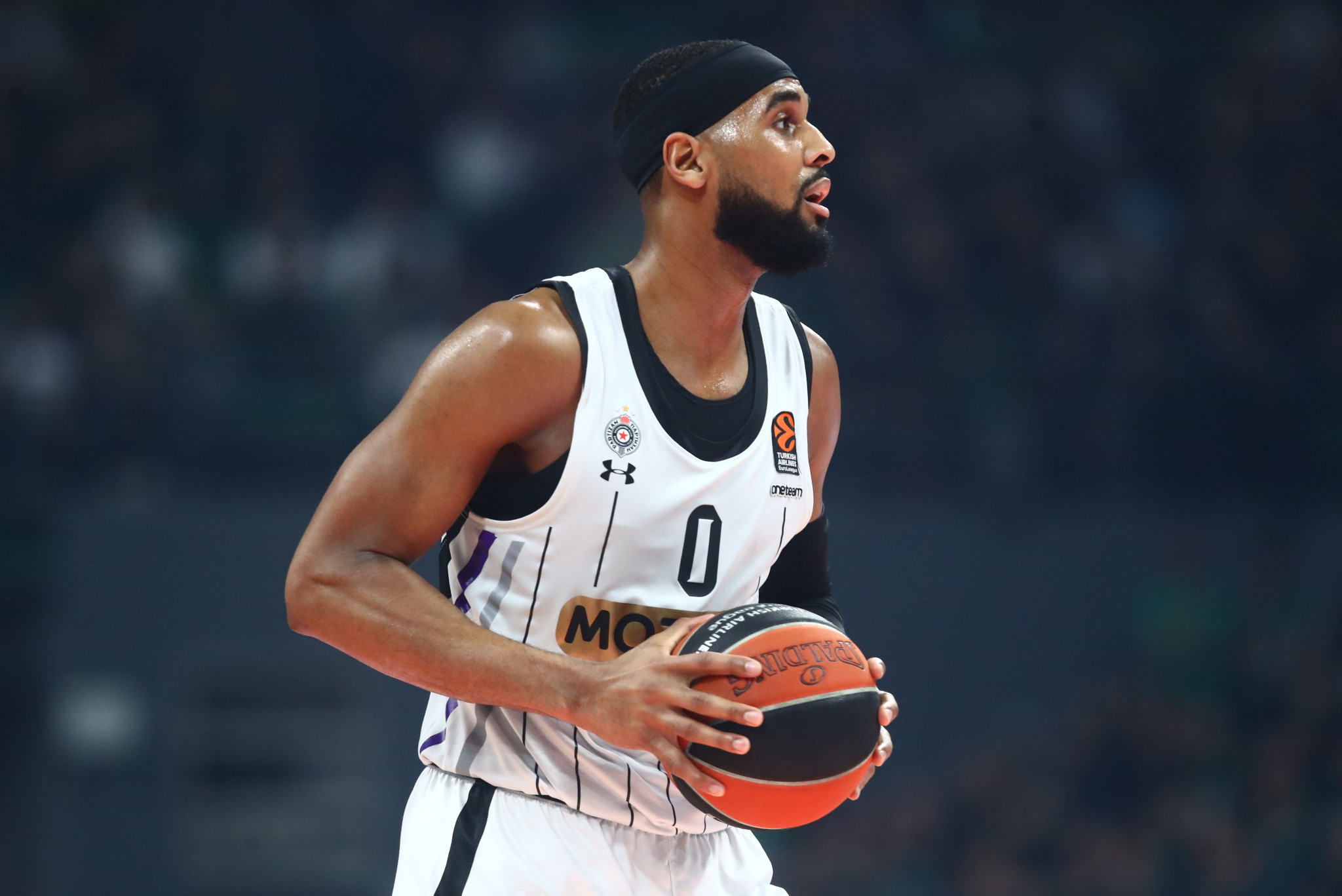 Τέλος από την Παρτιζάν ο Μπράντον Ντέιβις