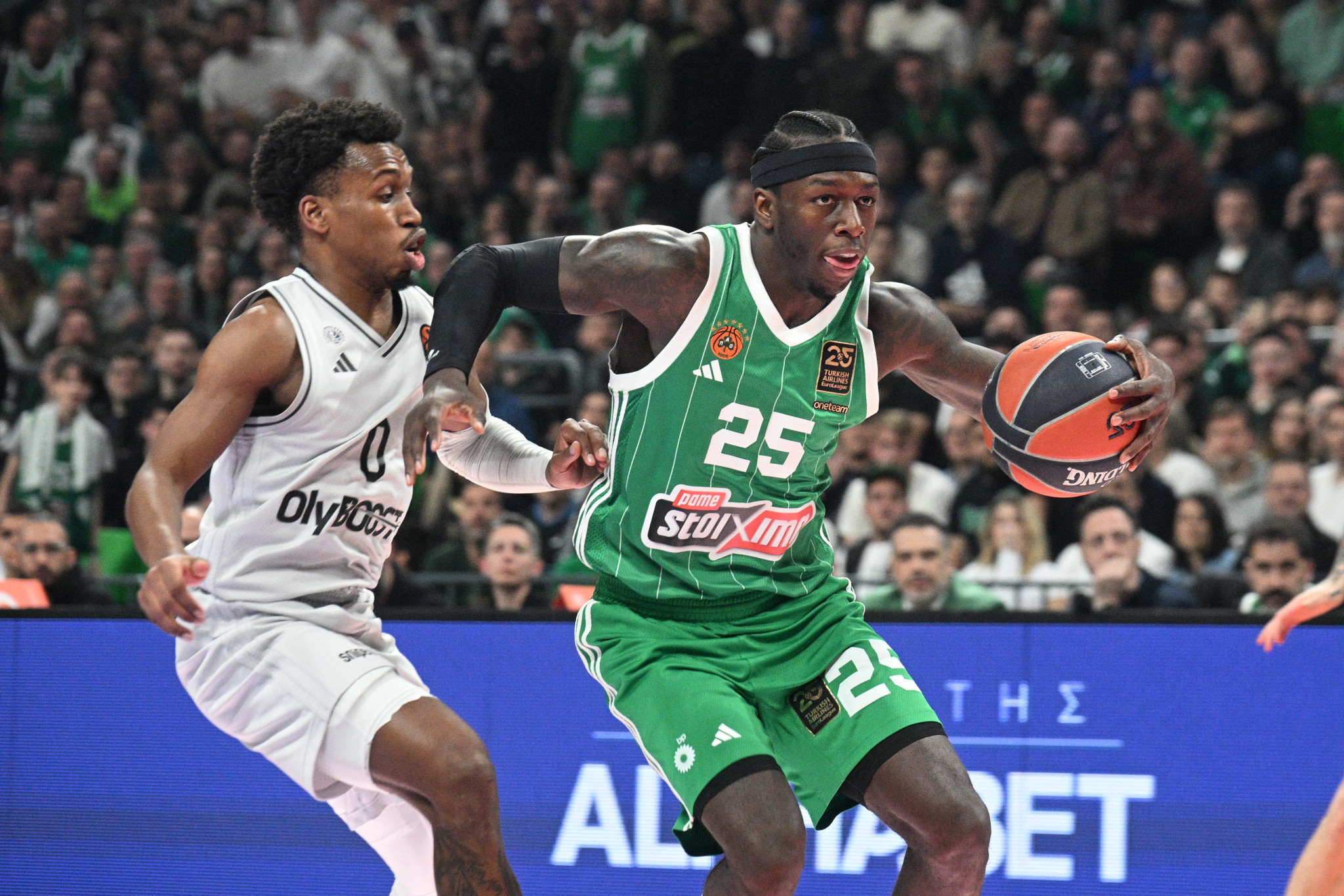 Μονέκε για τη μεταγραφή Σορτς: «Μου λένε ότι θα καταστρέψει την καριέρα του, αλλά δεν ξέρουν...»