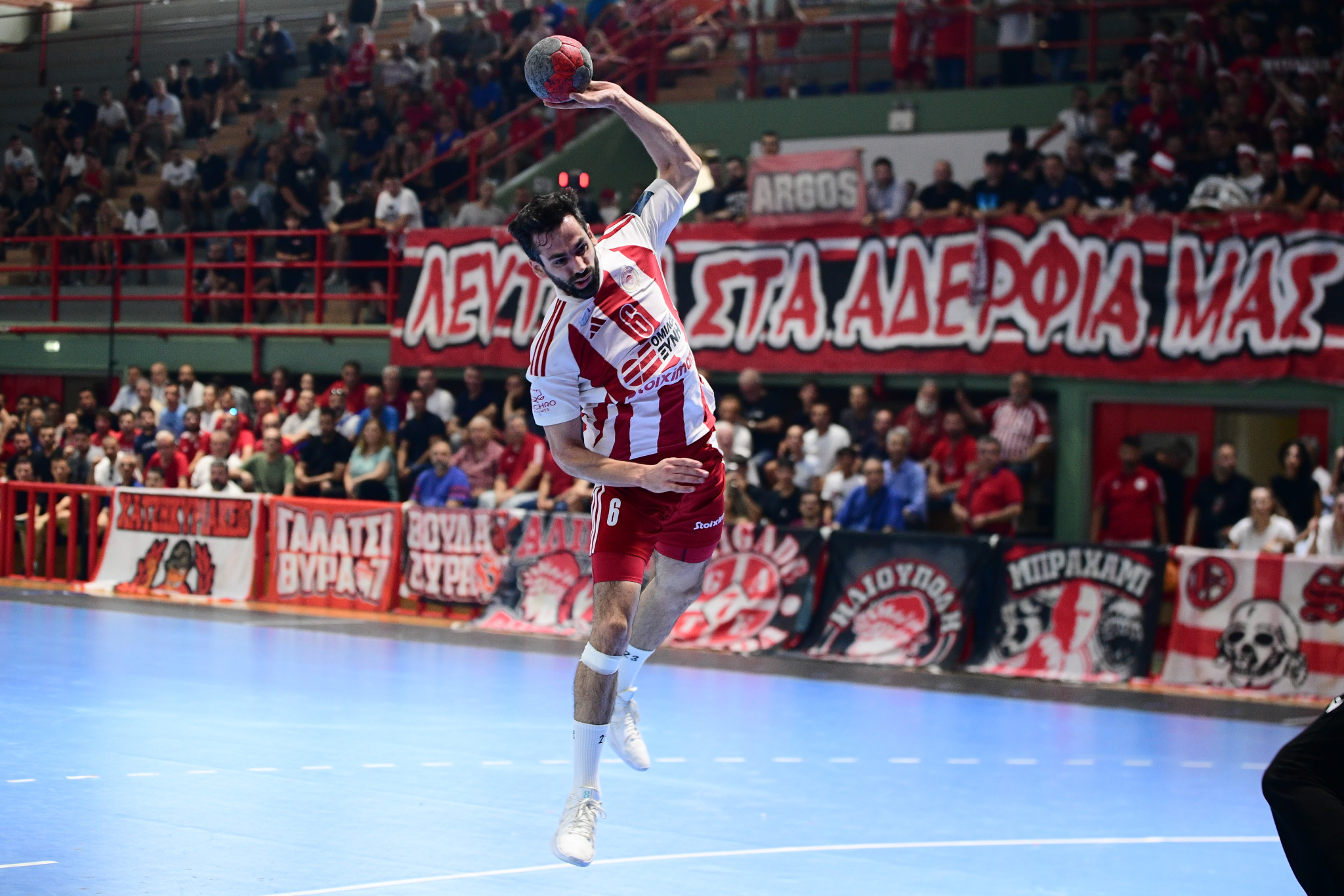 Ολοκλήρωσε τη συνεργασία του ο Ολυμπιακός με τον Τζηρά