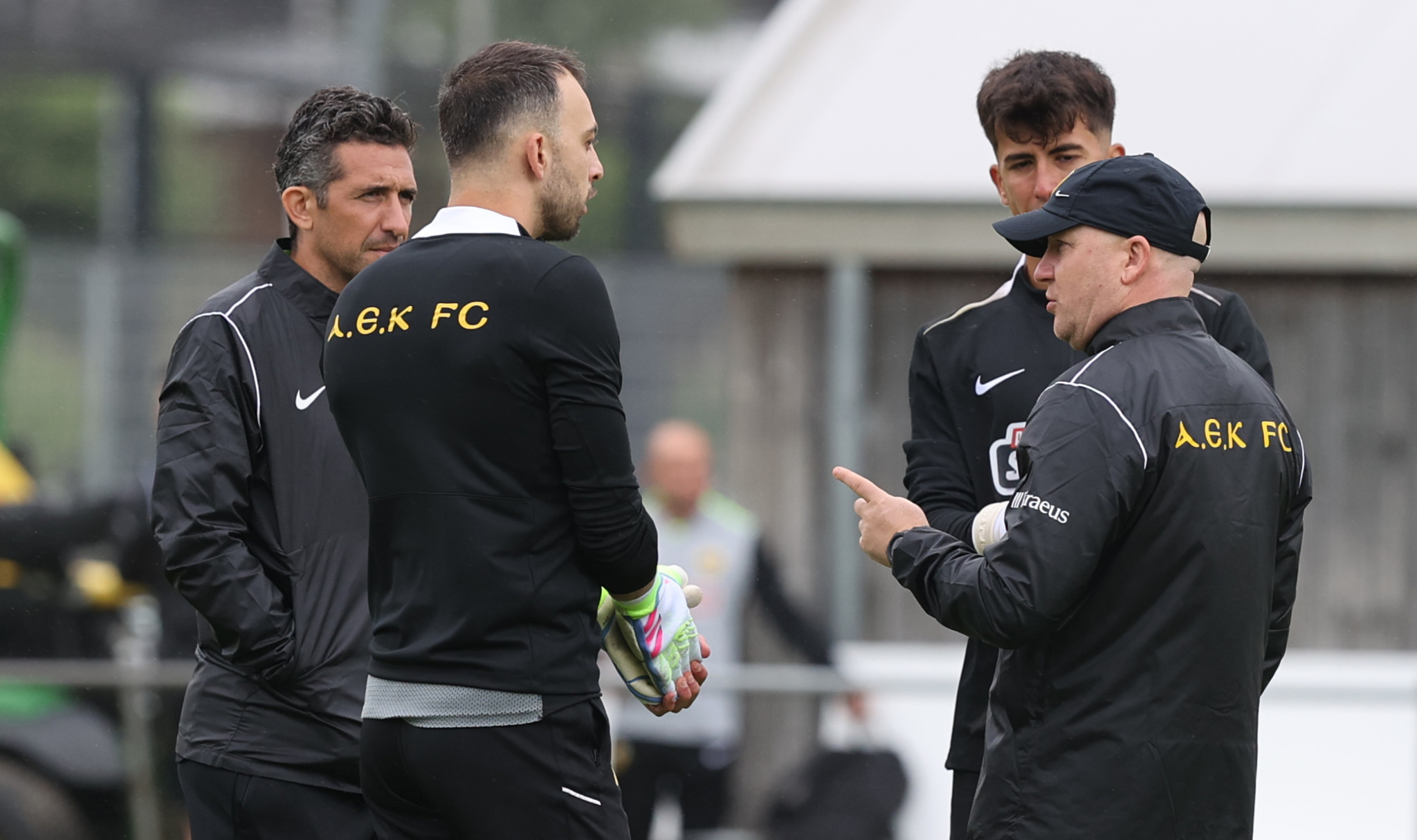 Ο Νίκολιτς μίλησε με τους τερματοφύλακες - Τι τους είπε για το build up