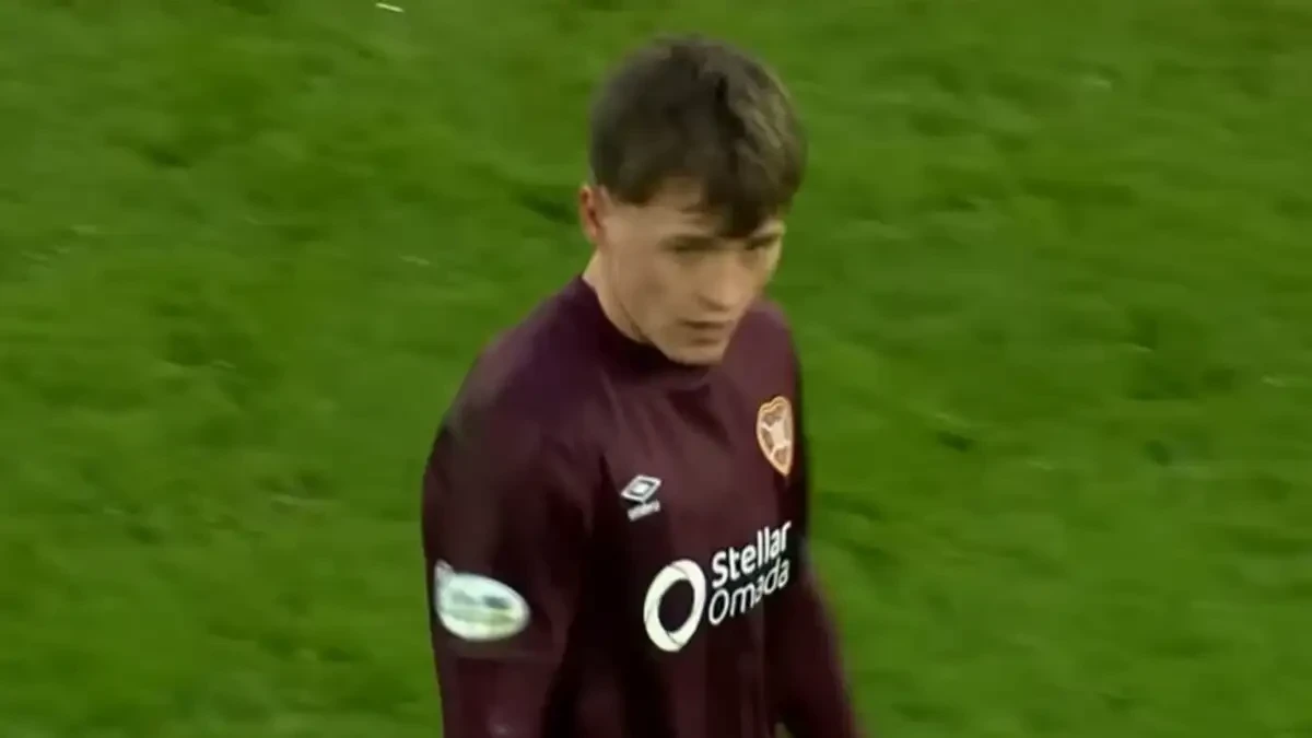 Ο Πενράις ψηφίστηκε κορυφαίος αριστερός μπακ στην Σκωτία