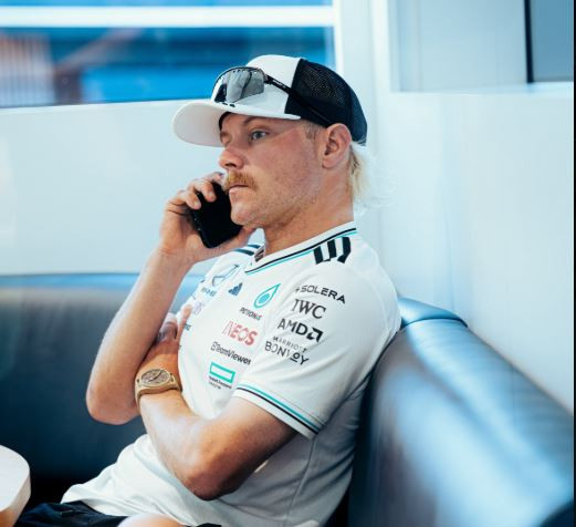 Ο Βάλτερι Μπότας ανακοίνωσε... μόνος του σε ποια ομάδα της F1 θα πάει (video)