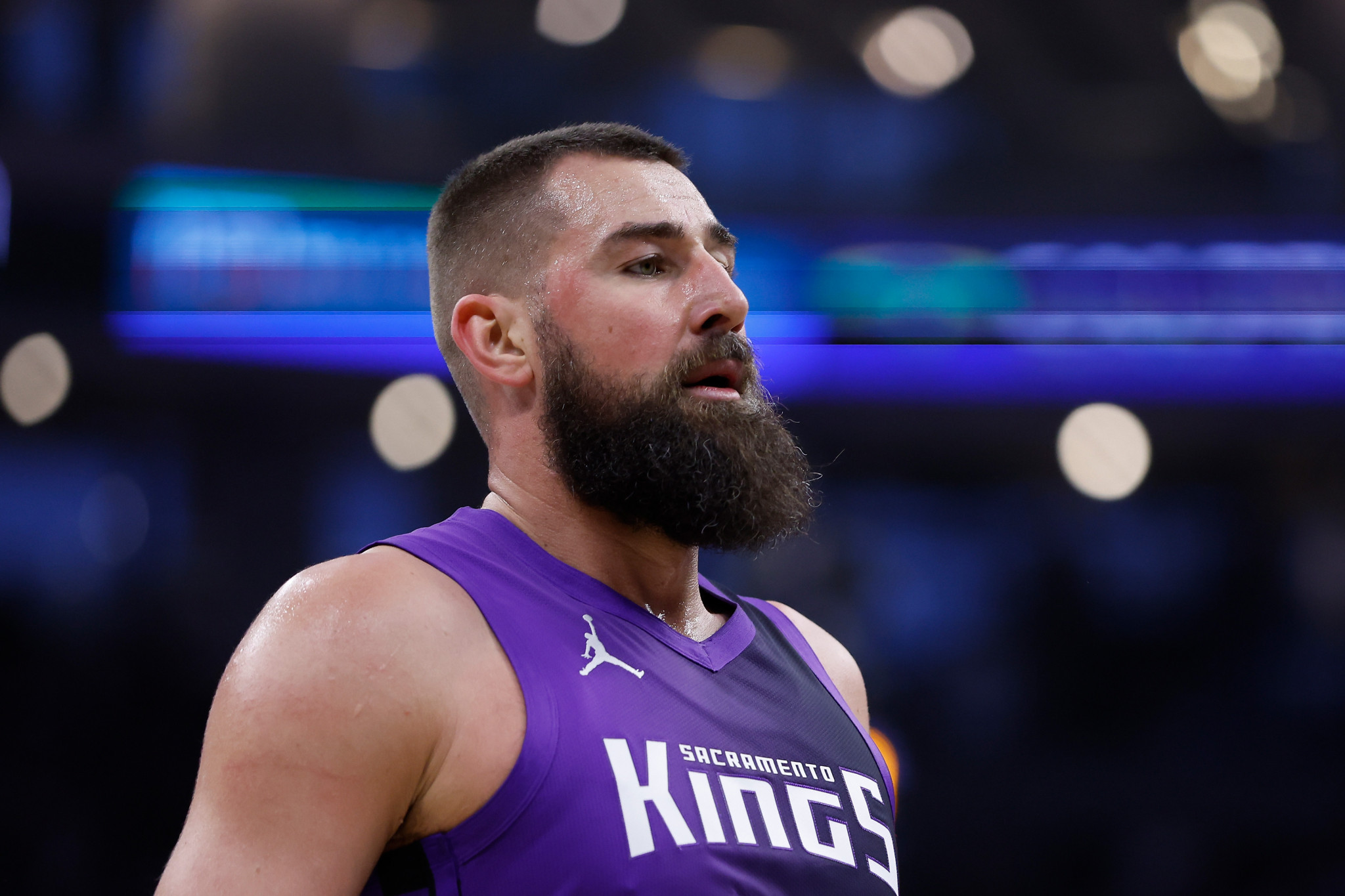 «Μένουν χωρίς backup σέντερ οι Νάγκετς»