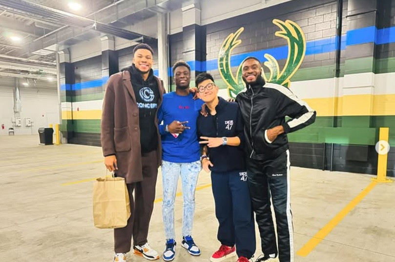 Γεμάτο... Αντετοκούνμπο το προφίλ του Ρίτσαρντ Σιάο στο Instagram