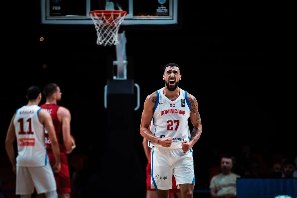 Ρίχνει... βόμβα με Κρις Ντουάρτε η Μάλαγα