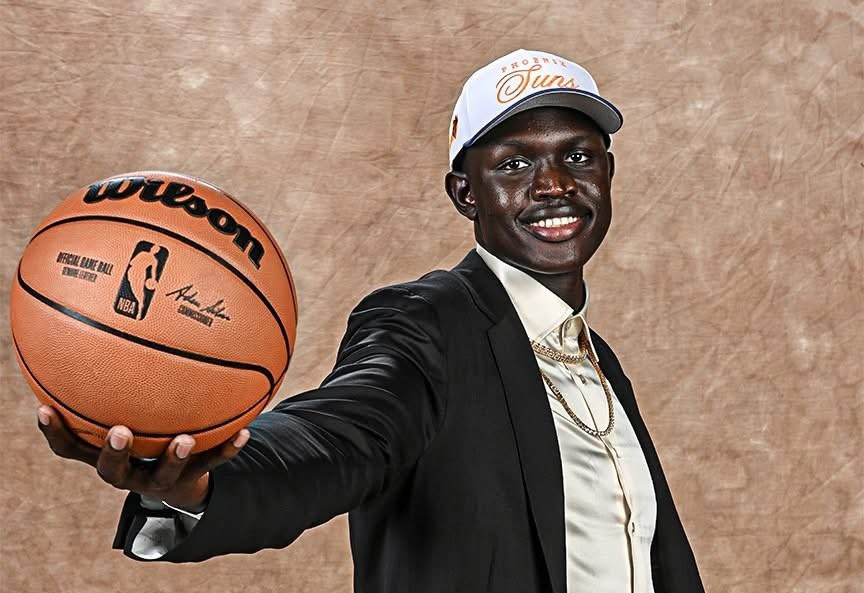 Ο ατζέντης του ΛεΜπρόν κανόνισε την επιλογή των Σανς στο NBA Draft 2025: «Θα κάνω μερικά τηλέφωνα...»