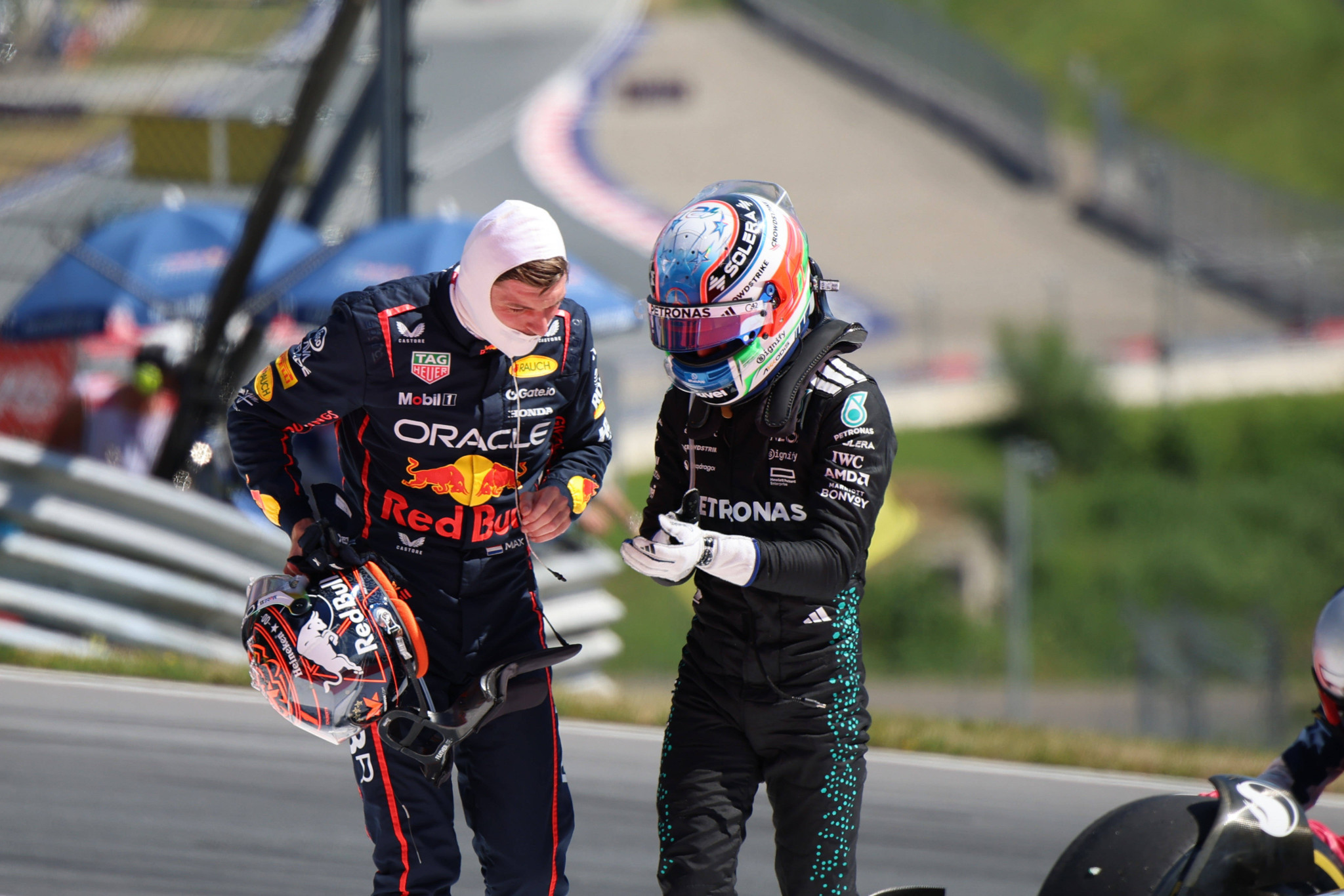 Φερστάπεν για Αντονέλι: «Κανείς δεν τα κάνει αυτά επίτηδες»